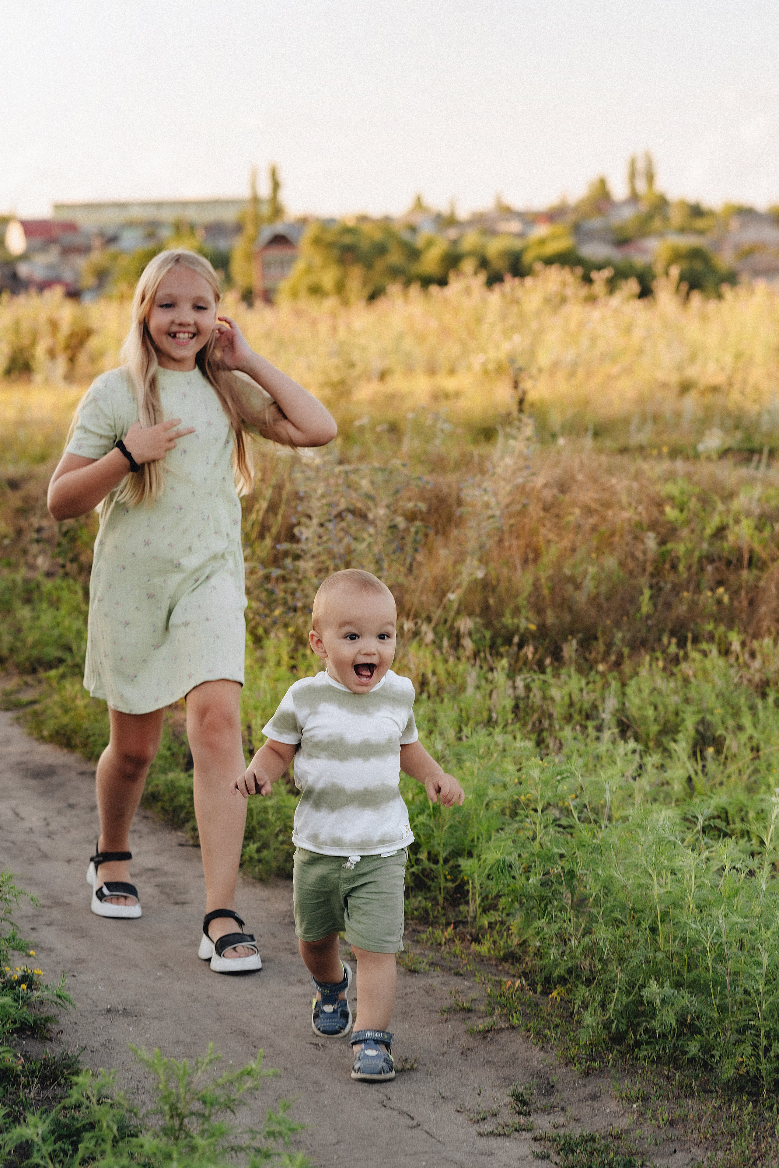 Семейная съемка на закате. Фотограф Карина Шмулёва. Воронеж и область