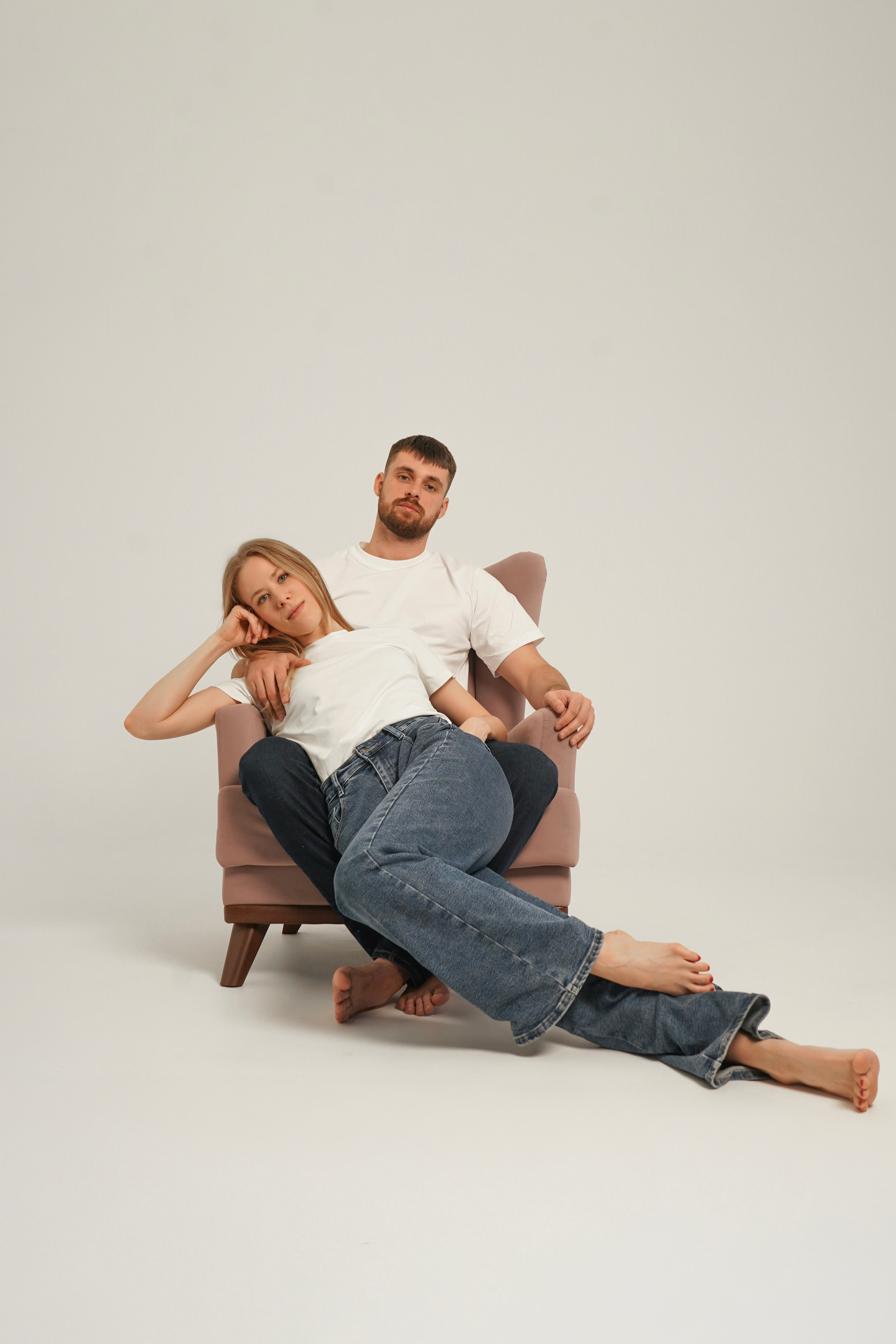 Съемка на циклораме. Юлия и Иван. Анна, фотограф Москва, Зеленоград