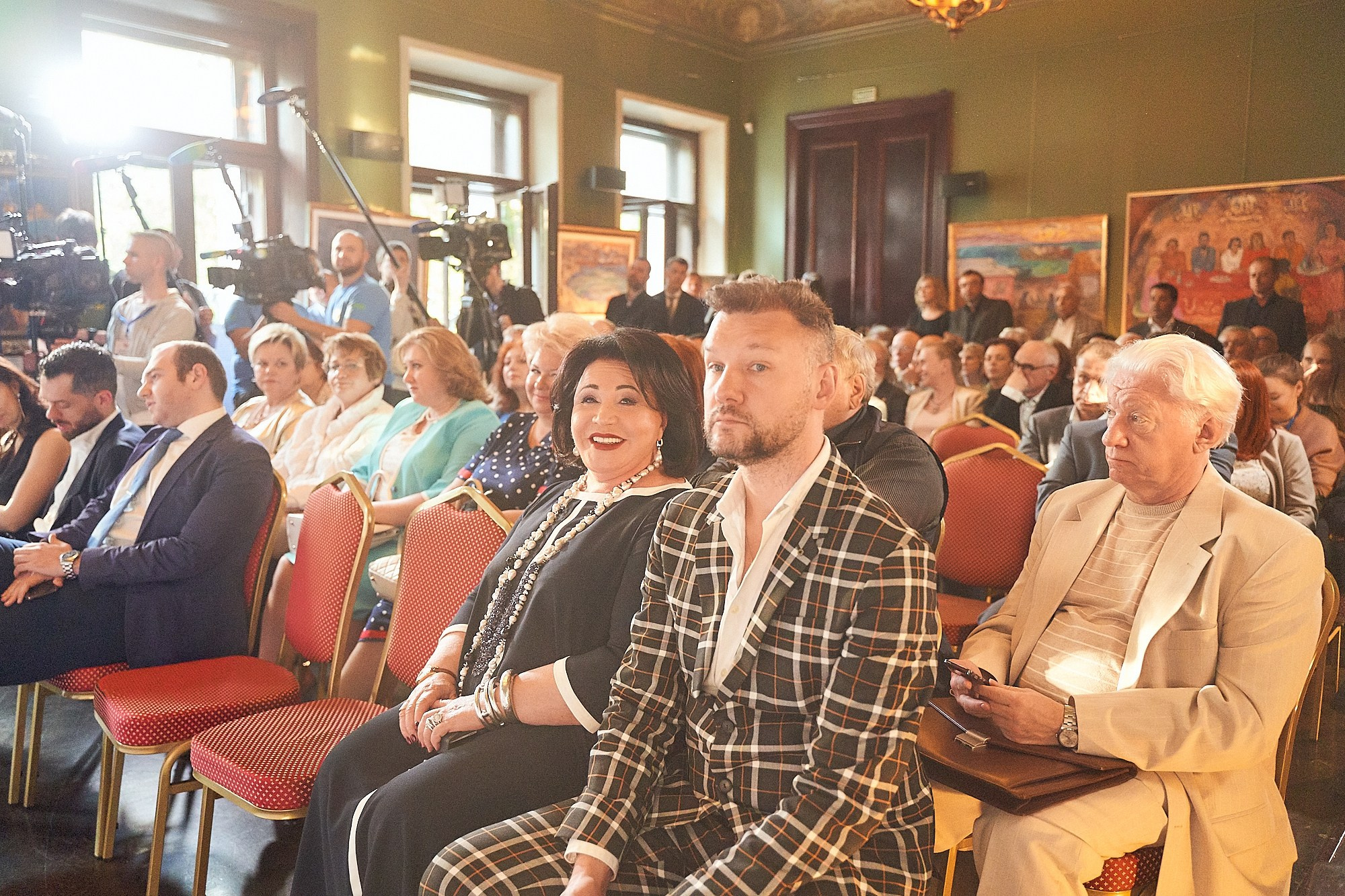 Event портфолио. Репортажный и детский фотограф в Москве Илья Еренбург