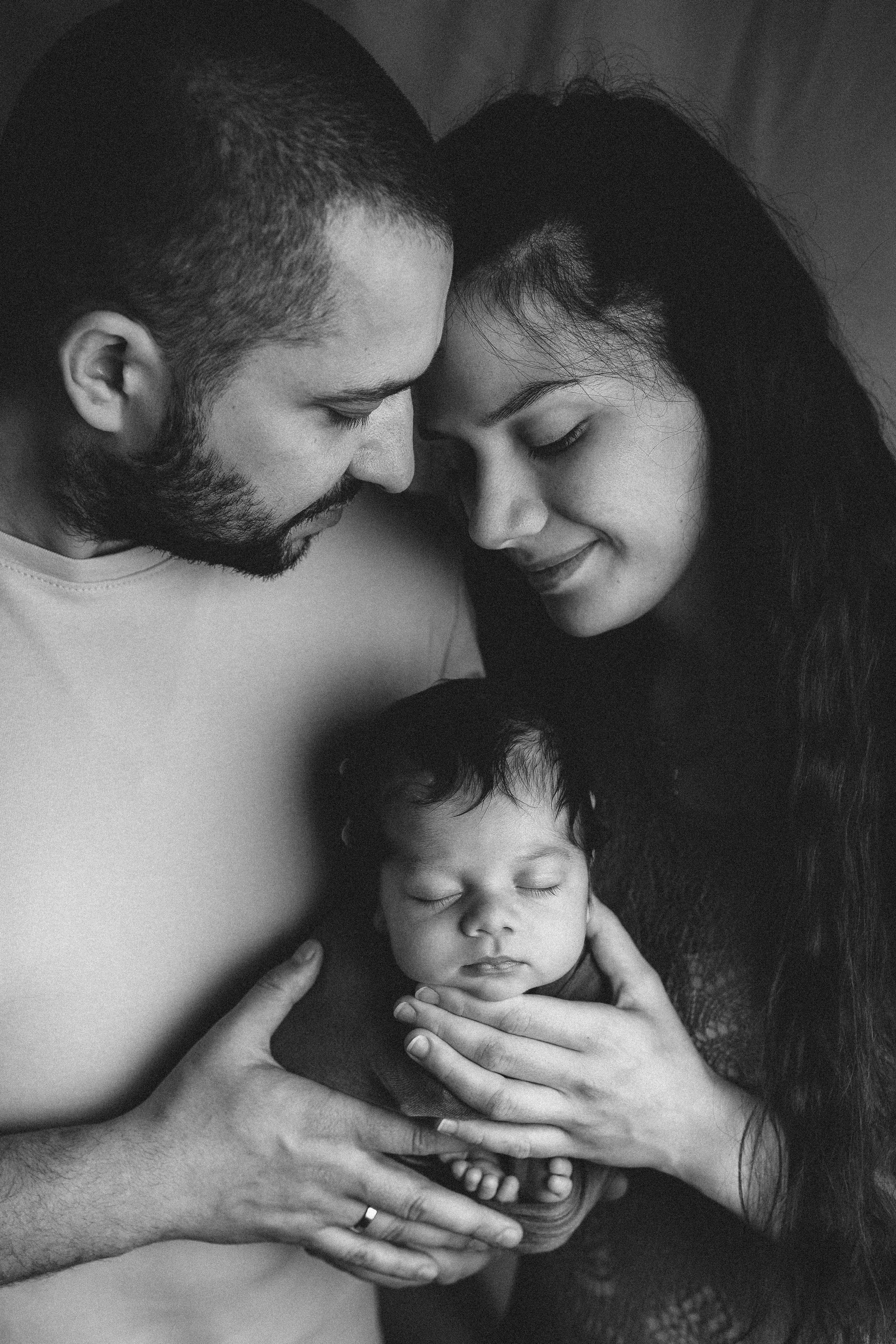 Новорожденные малыши. Фотограф Елена Зуйкова