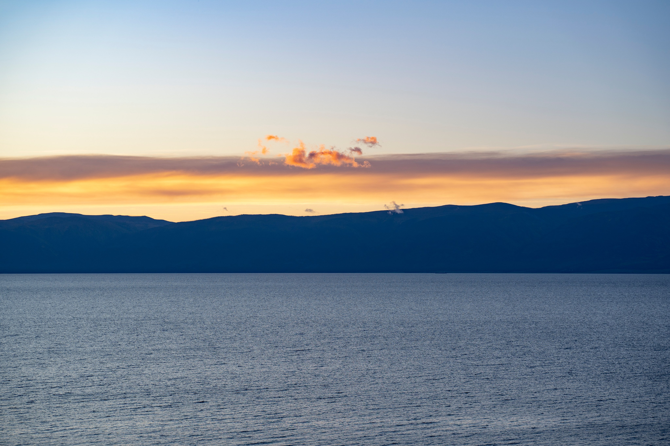 НАД ВОДОЙ. Фотограф Татьяна Андриянова