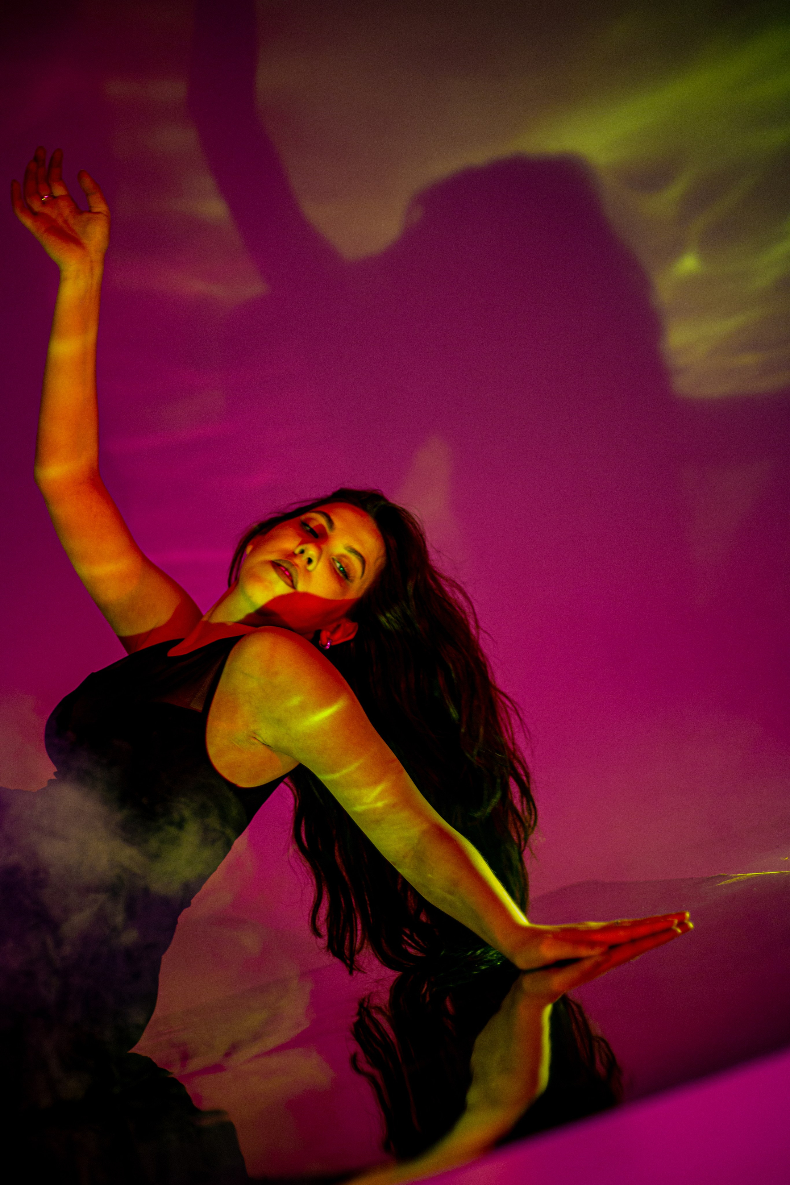 Магия танца: Солнце и Вода. Арт-фотограф Крис Л. в Тобольске: портрет, семейные, свадьбы