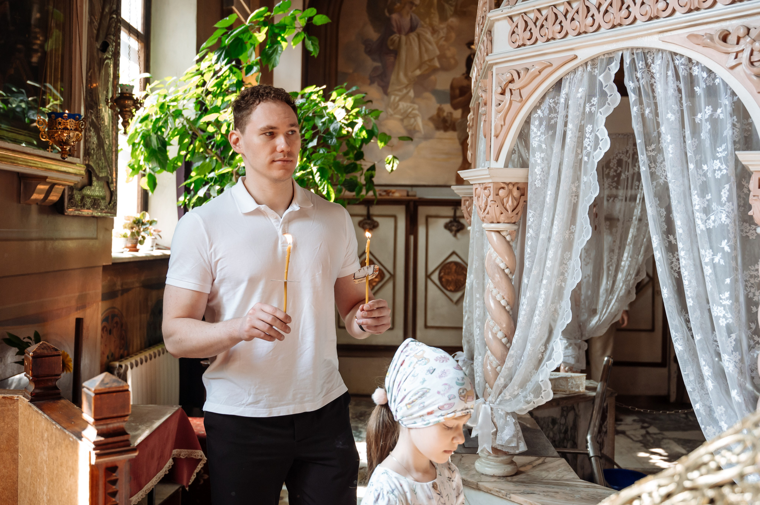 Фотосъёмка крещения. Анастасия Петрович фотограф, фотокорреспондент в Москве и Санкт-Петербурге. Фотосъёмка репортажа, мероприятия, корпоративная съёмка, контент