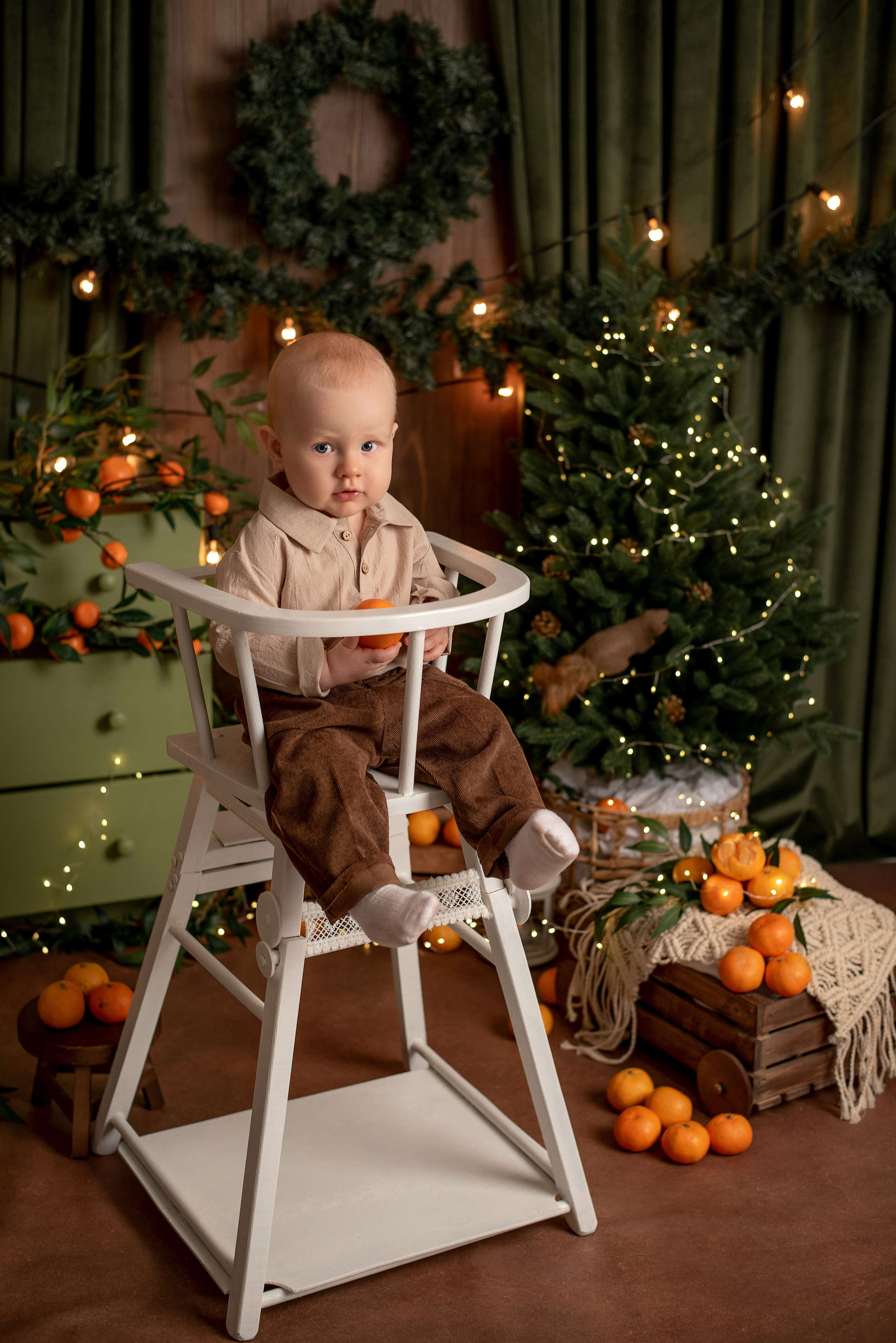 Лёвушка — мандаринки 2025-2026. Семейный и детский фотограф Наталья Горда