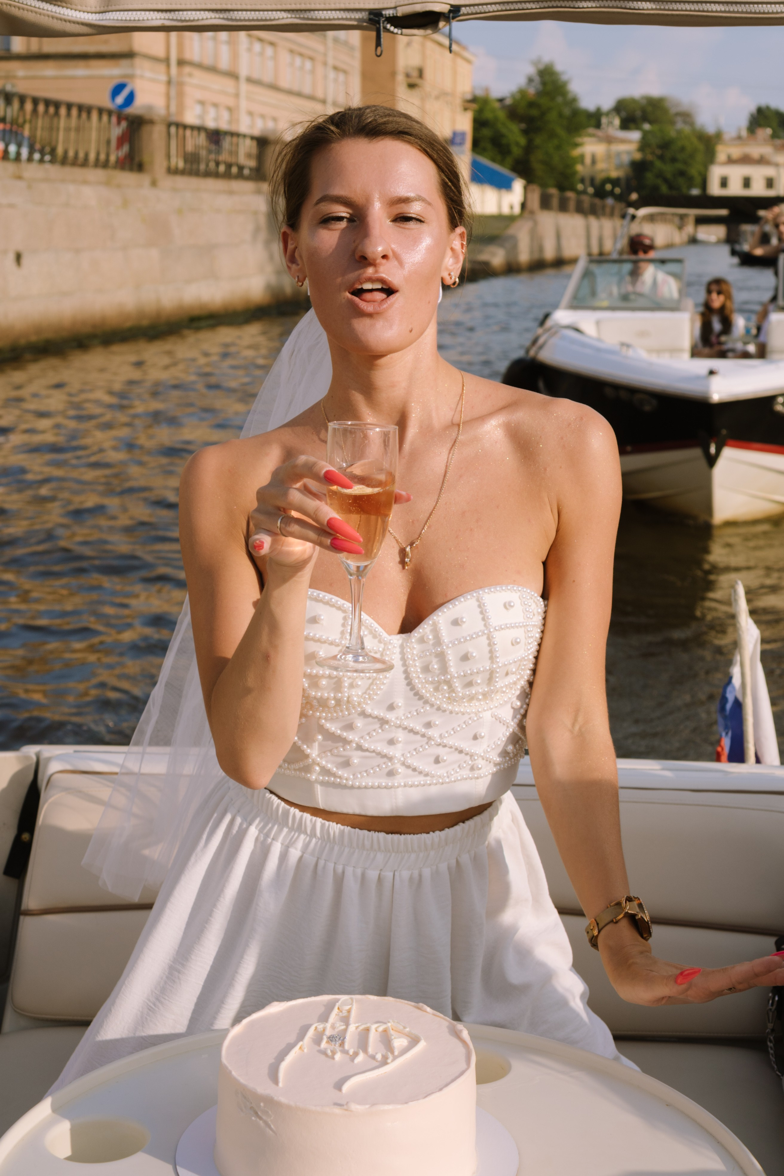 ДЕВИЧНИК НА КАТЕРЕ. Профессиональный фотограф, Санкт-Петербург — Виктория Богомолова