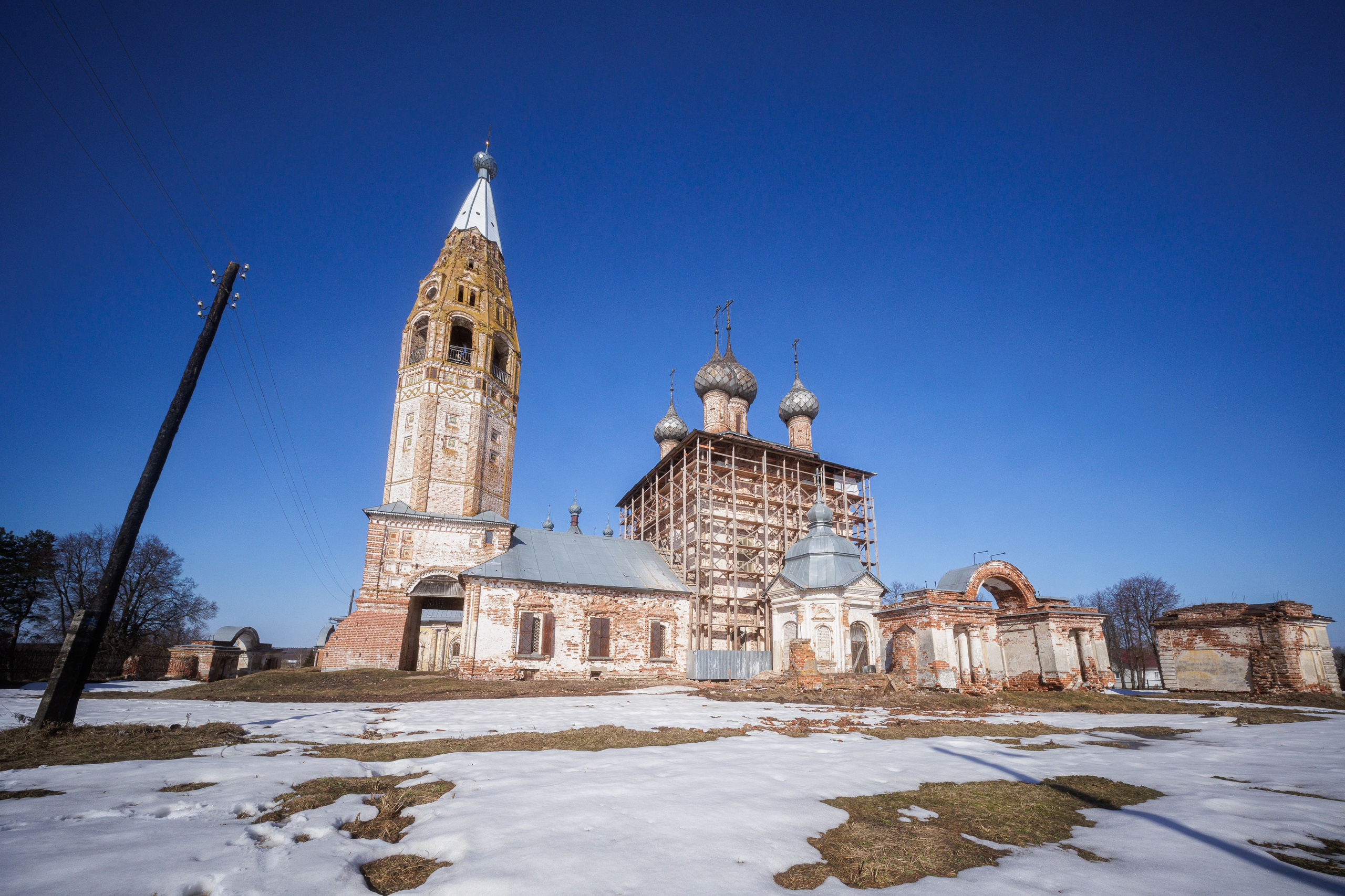Архитектура — экстремальный угол съемки. Владимир Петухов — фотограф в г. Кинешма. Оператор FPV