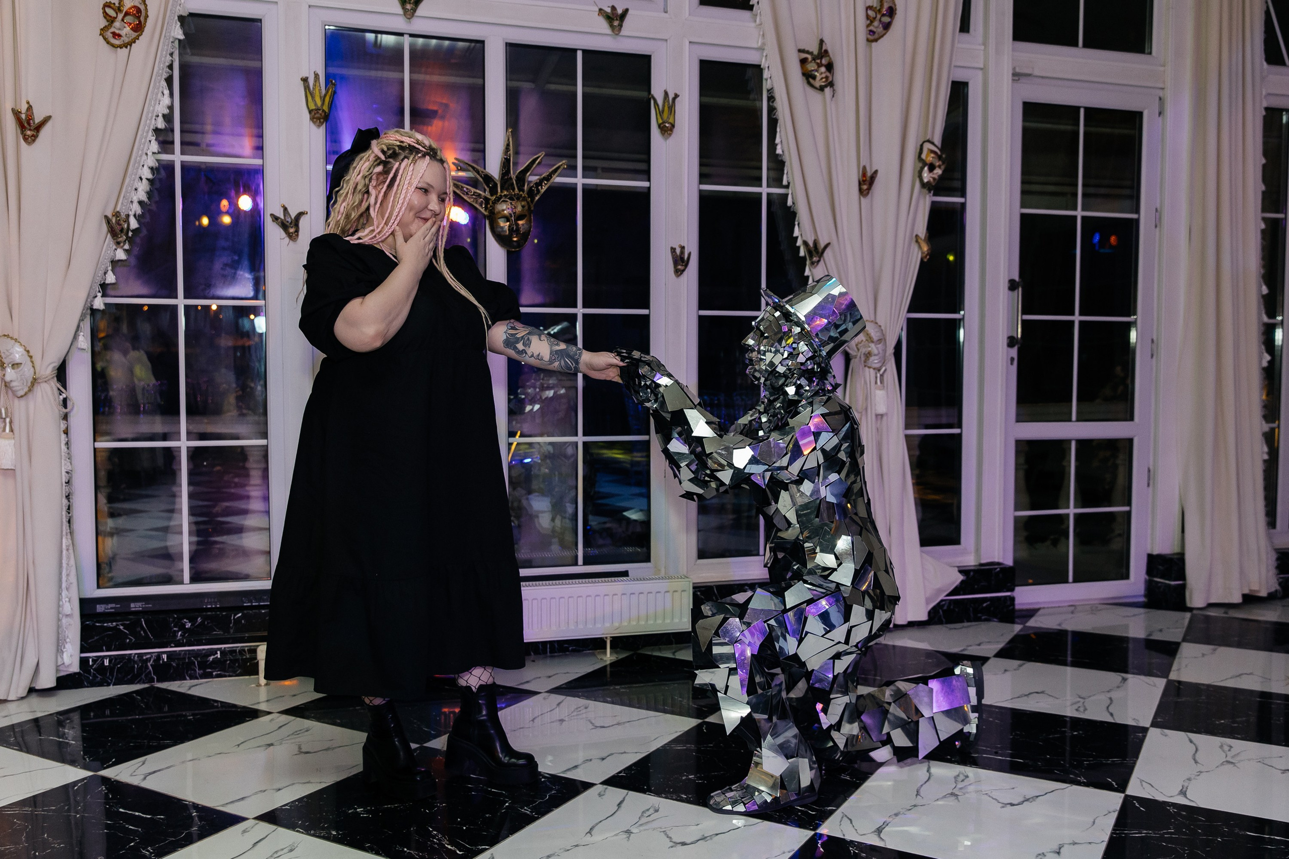 Камерный день рождения в ресторане «Bellagio». Свадебный и семейный фотограф Виолетта Сидельникова. Краснодар, Россия, Беларусь, Европа