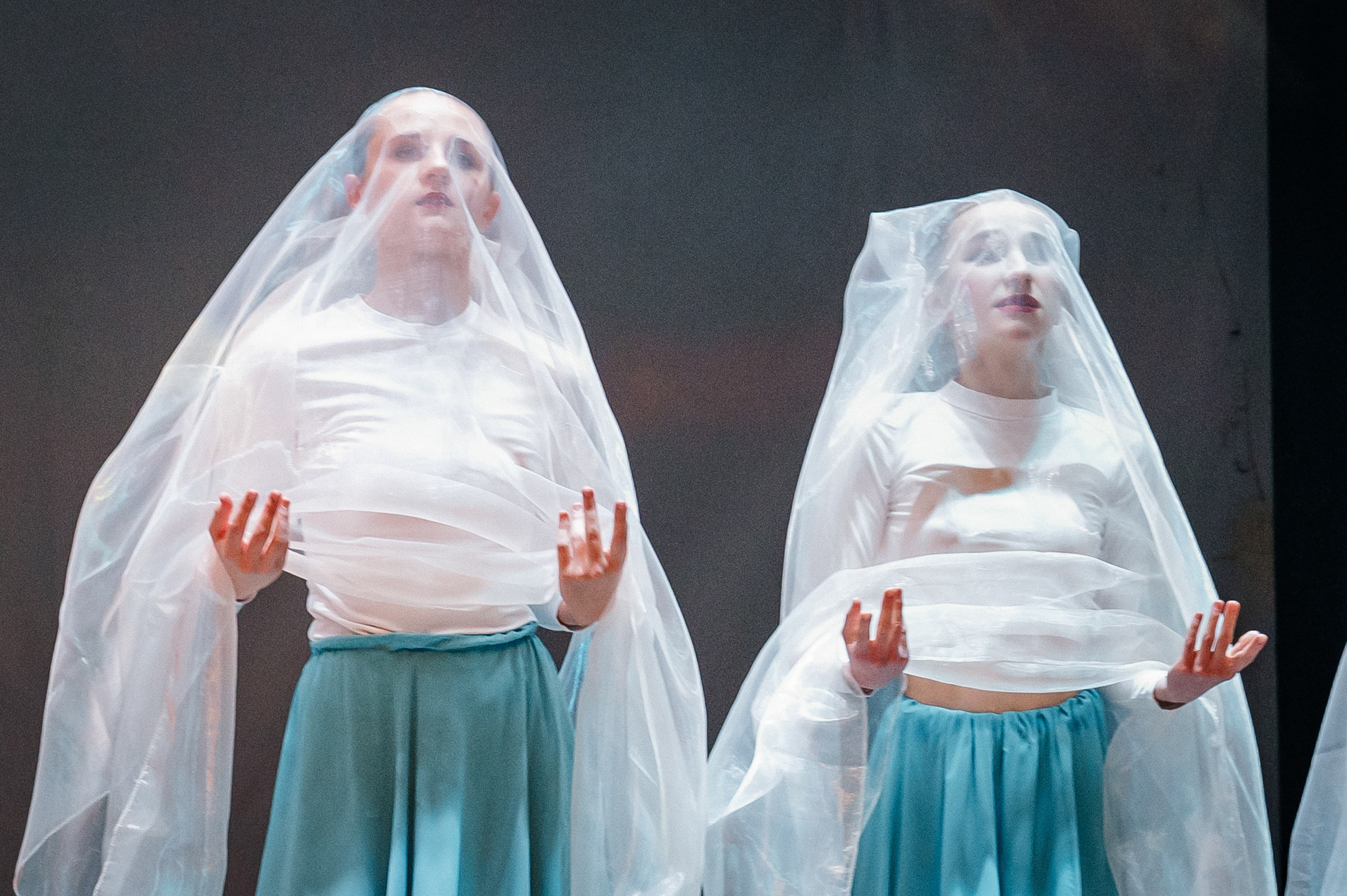 Танцы. Фотограф Елена Рогашкова