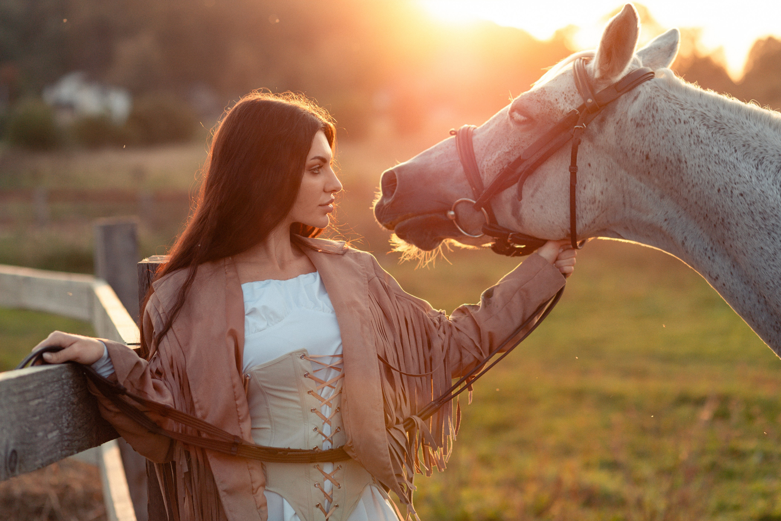 Индивидуальная Женская Фотосессия в СПб: Портрет и Красота. Фото и Видеосъемка на ваше мероприятие. Александр Романов