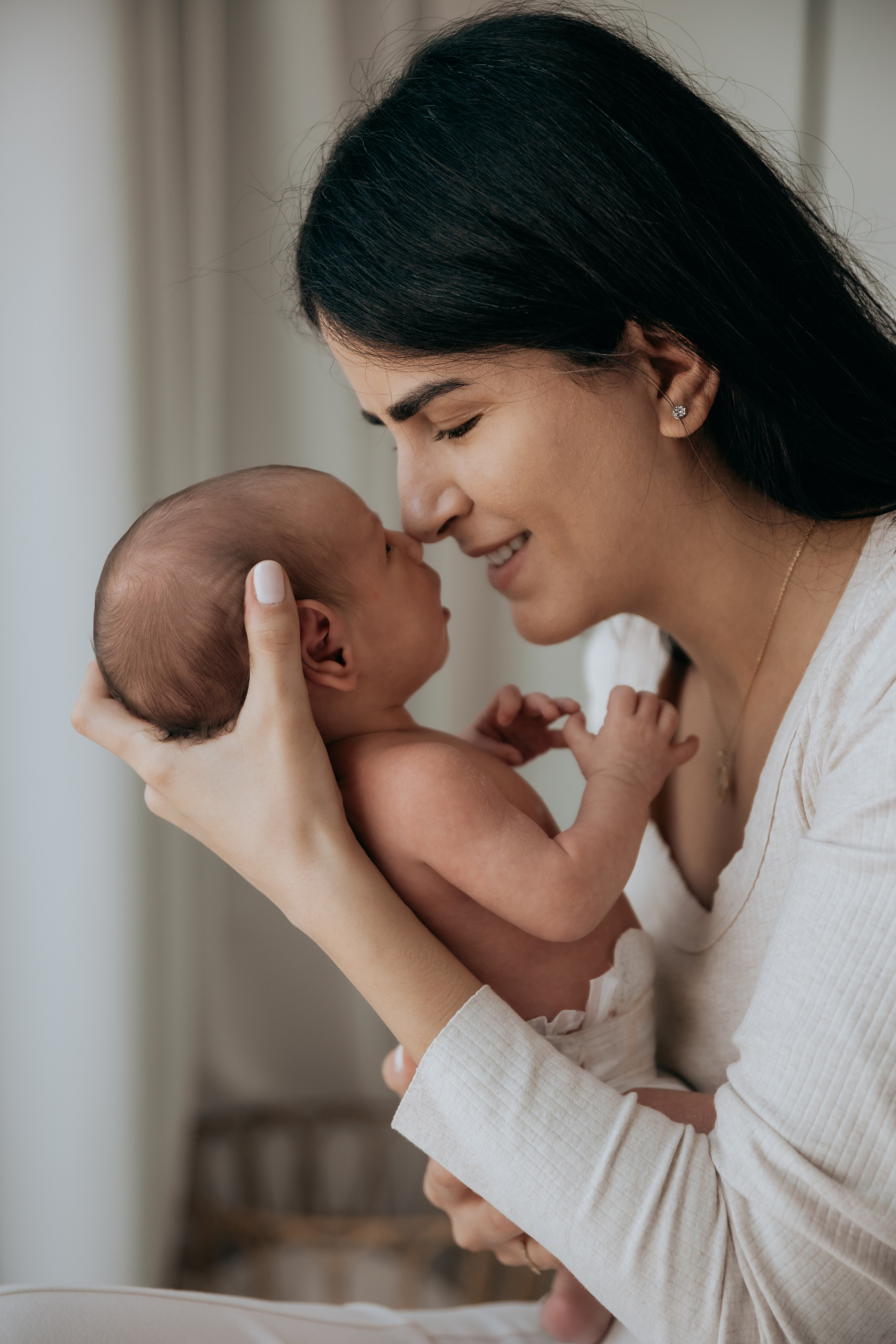 Lifestyle Newborn Photoshoot Dubai | Real Moments