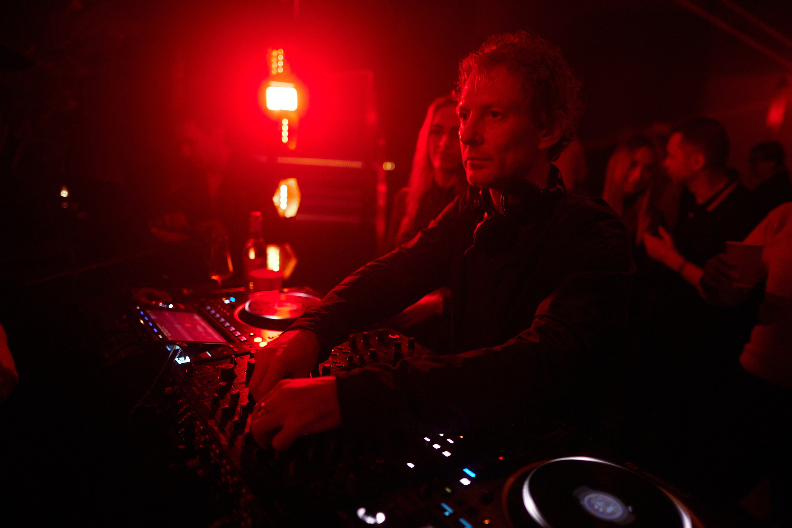 Dj Nils в Сочи. RetroChic Фото