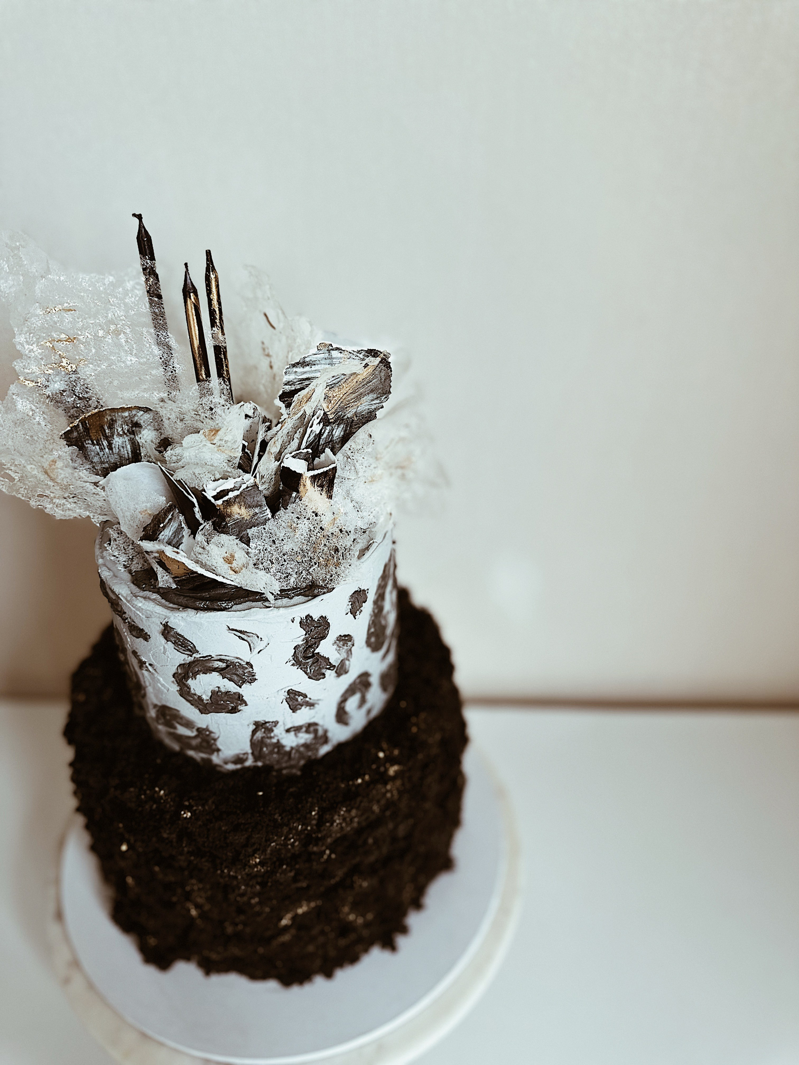 Торт Леопард и мех. Арт-кондитер в Москве Маша Шафран