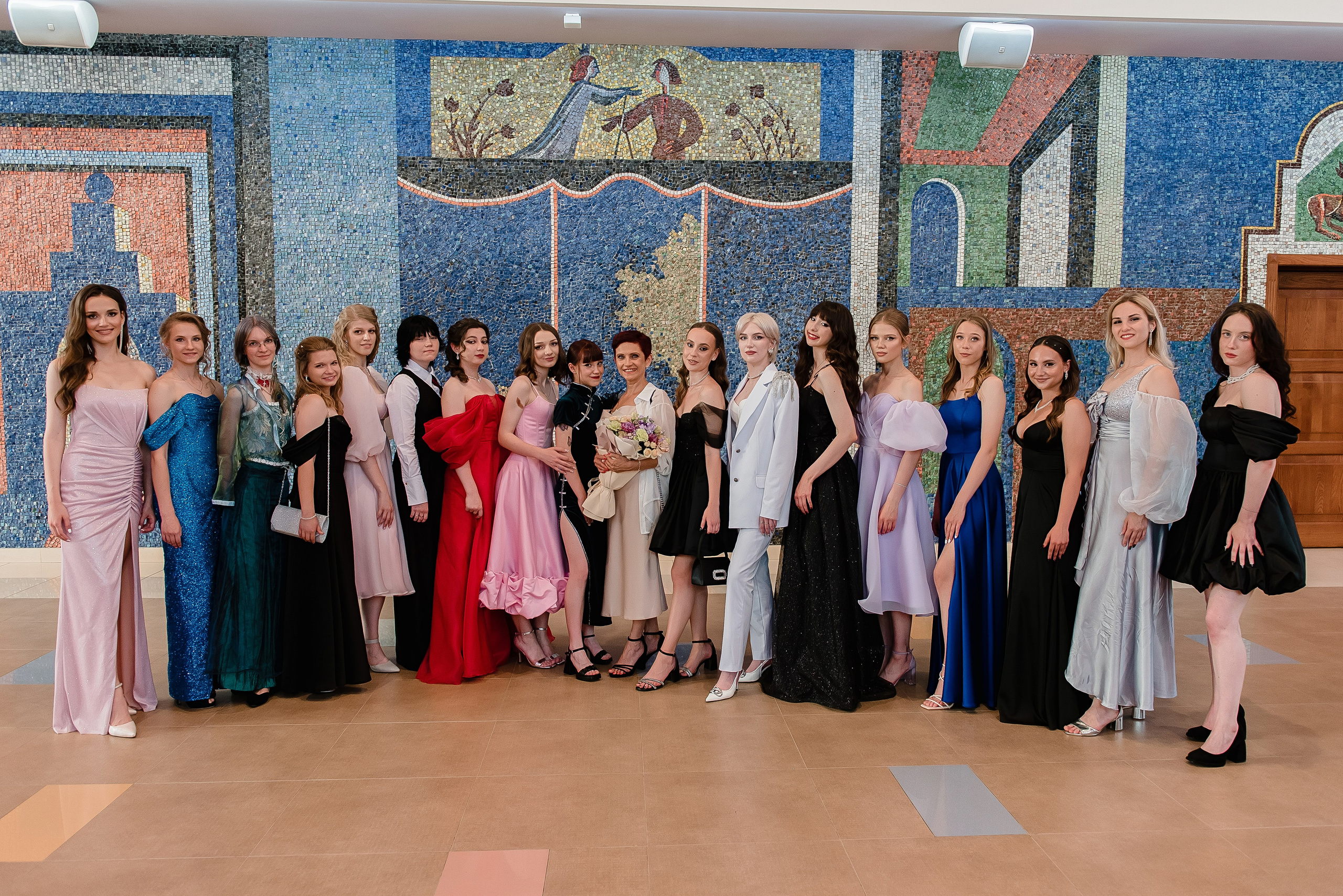 Выпускной школа 2024. Фотограф Рязань. Дарья Дмитриева