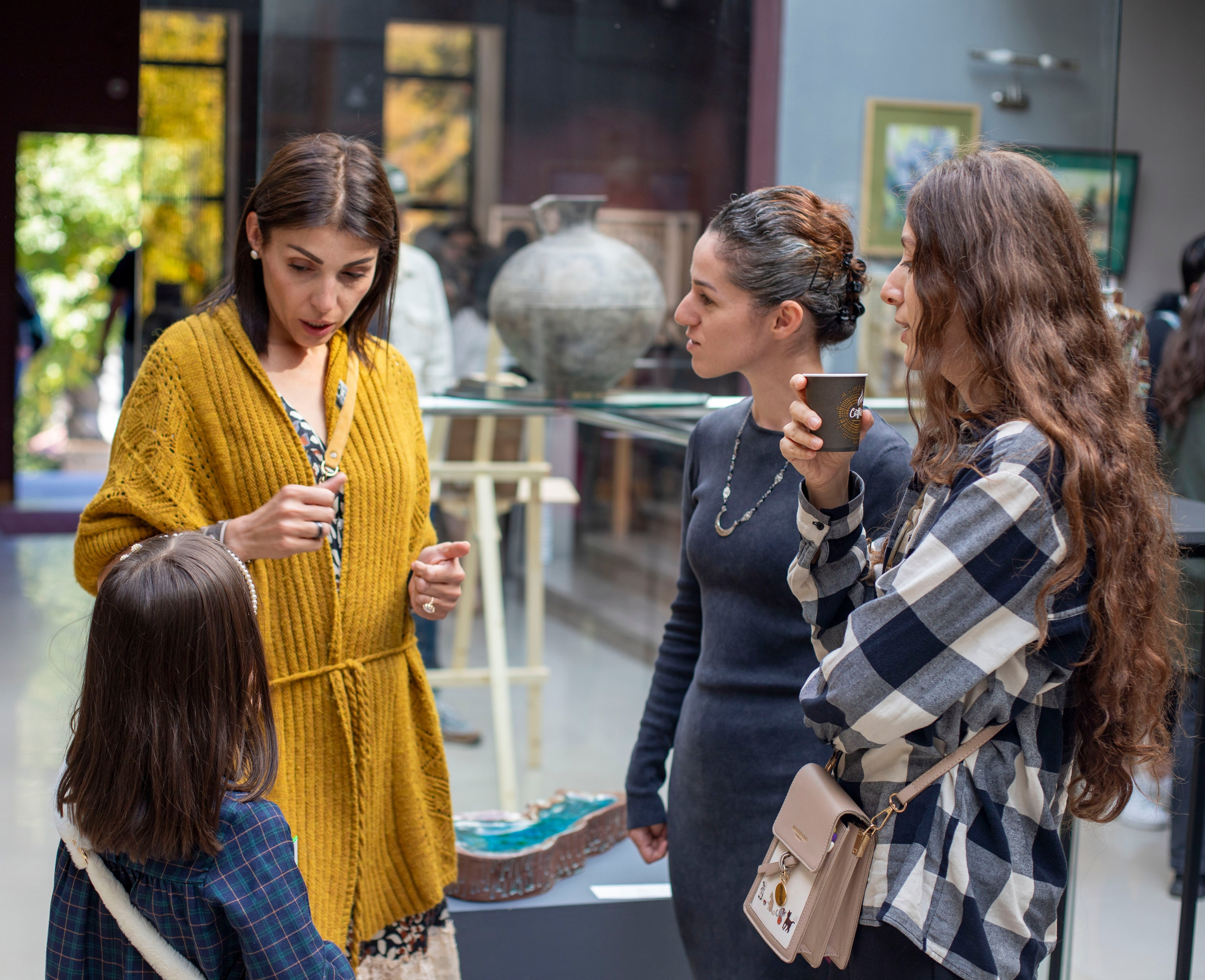 Выставка в г. Дилижан, Армения. Фоторепортаж А.Бабышевой. Арт-фотограф Ксения Якутович
