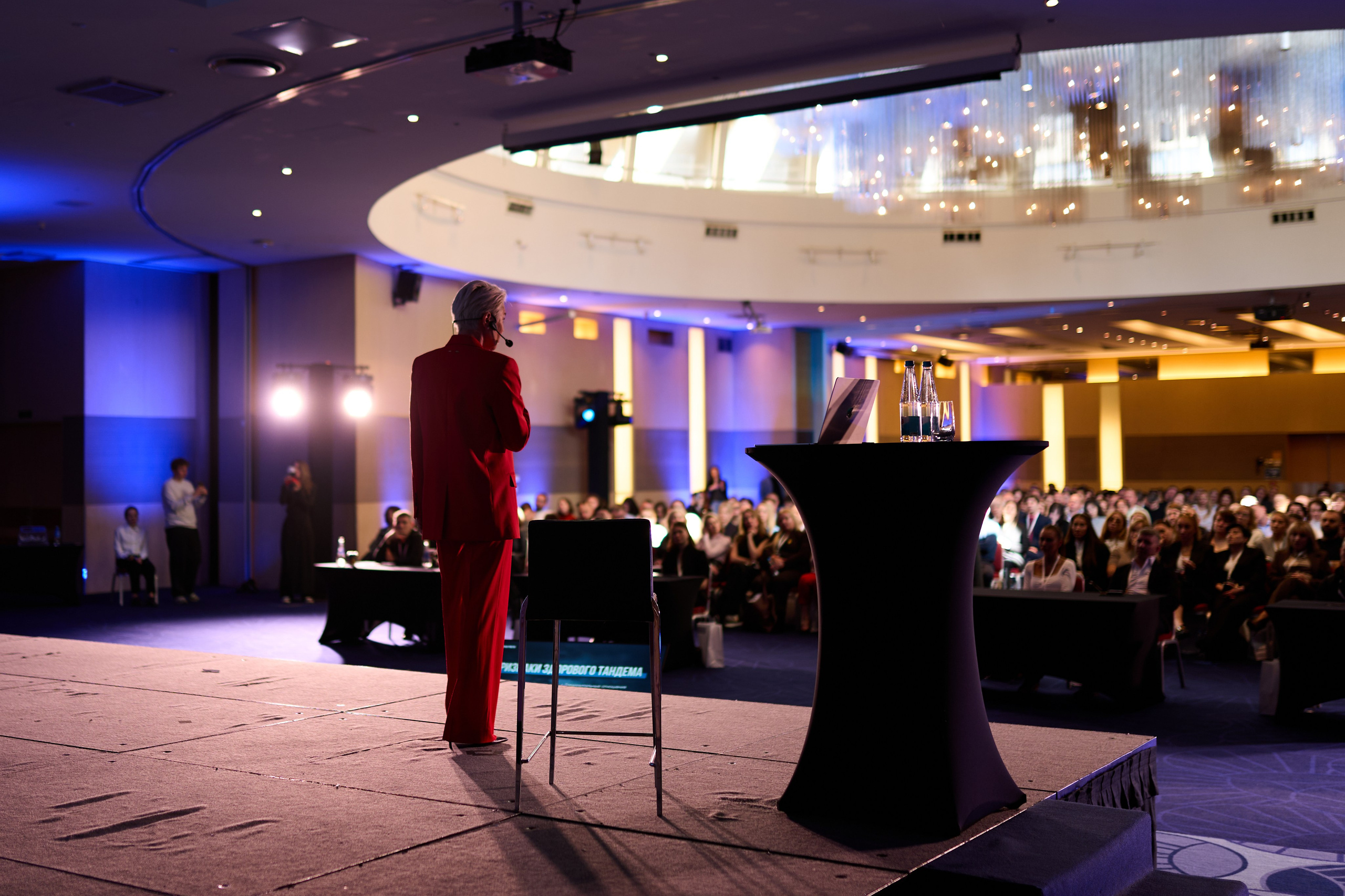 Форум «Точки Роста» — Бизнес-форум в СПБ. Репортажный фотограф в Санкт-Петербурге — Федор Борисов | Съемка мероприятий