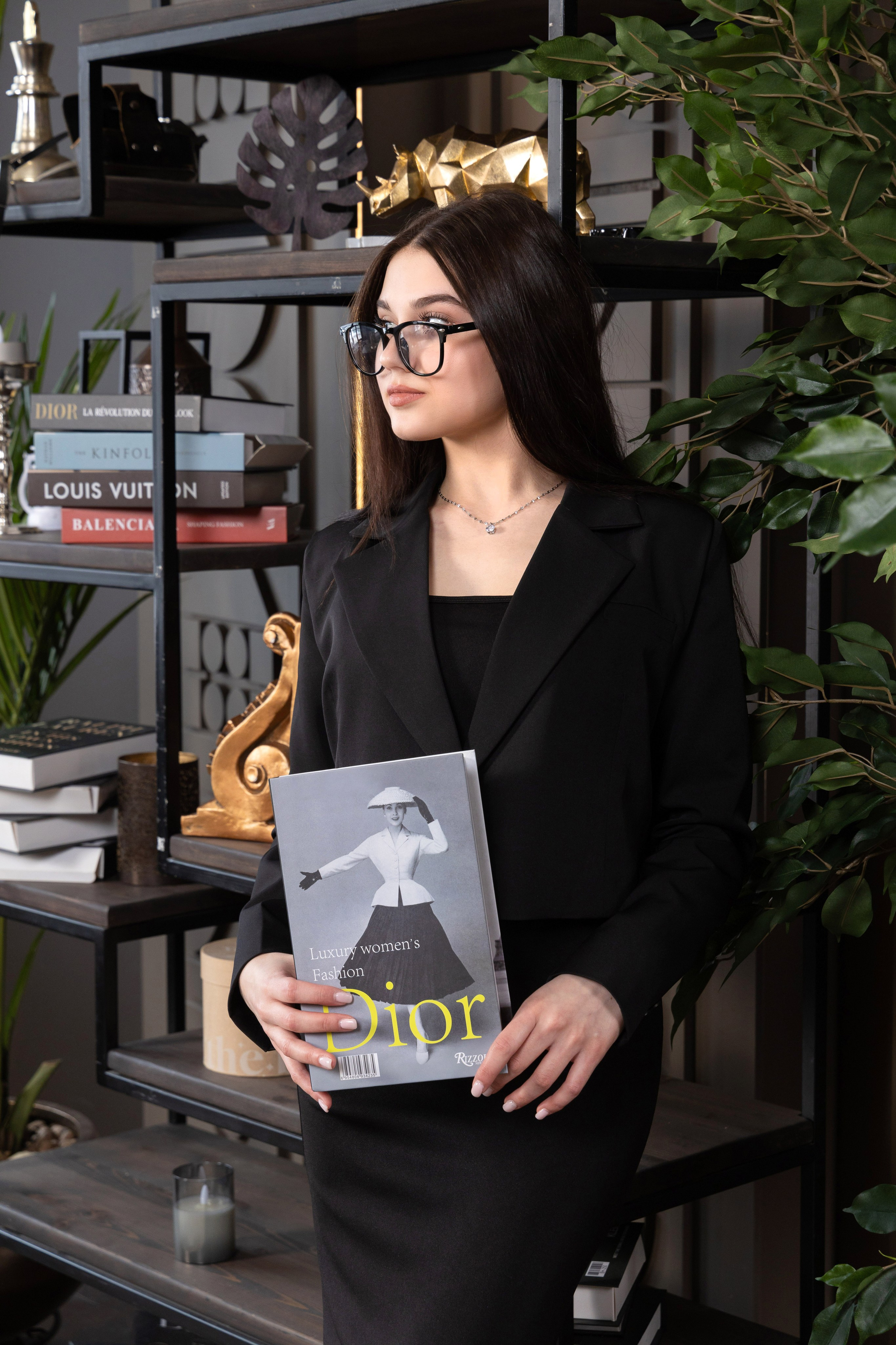 Зал «Тесла». Фотостудия для школьной фотосессии. Выпускные альбомы в Москве и Подмосковье