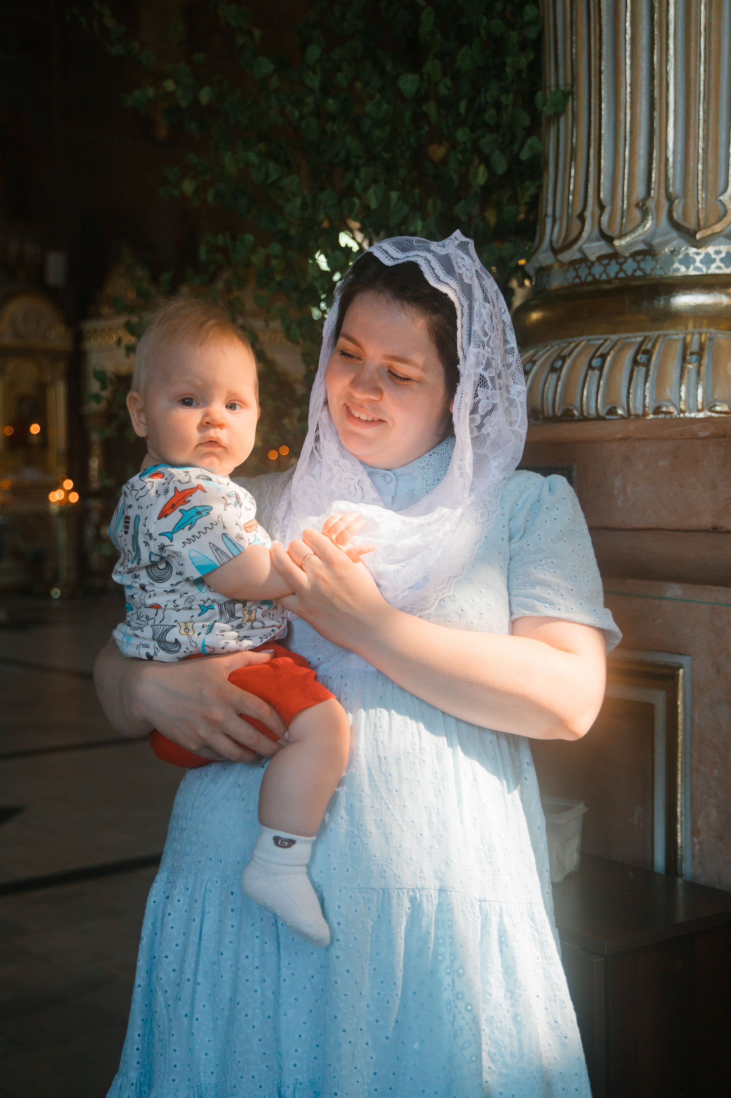 Фотосъемка крещения ребенка в Серпухове. Выпускные альбомы в Серпухове