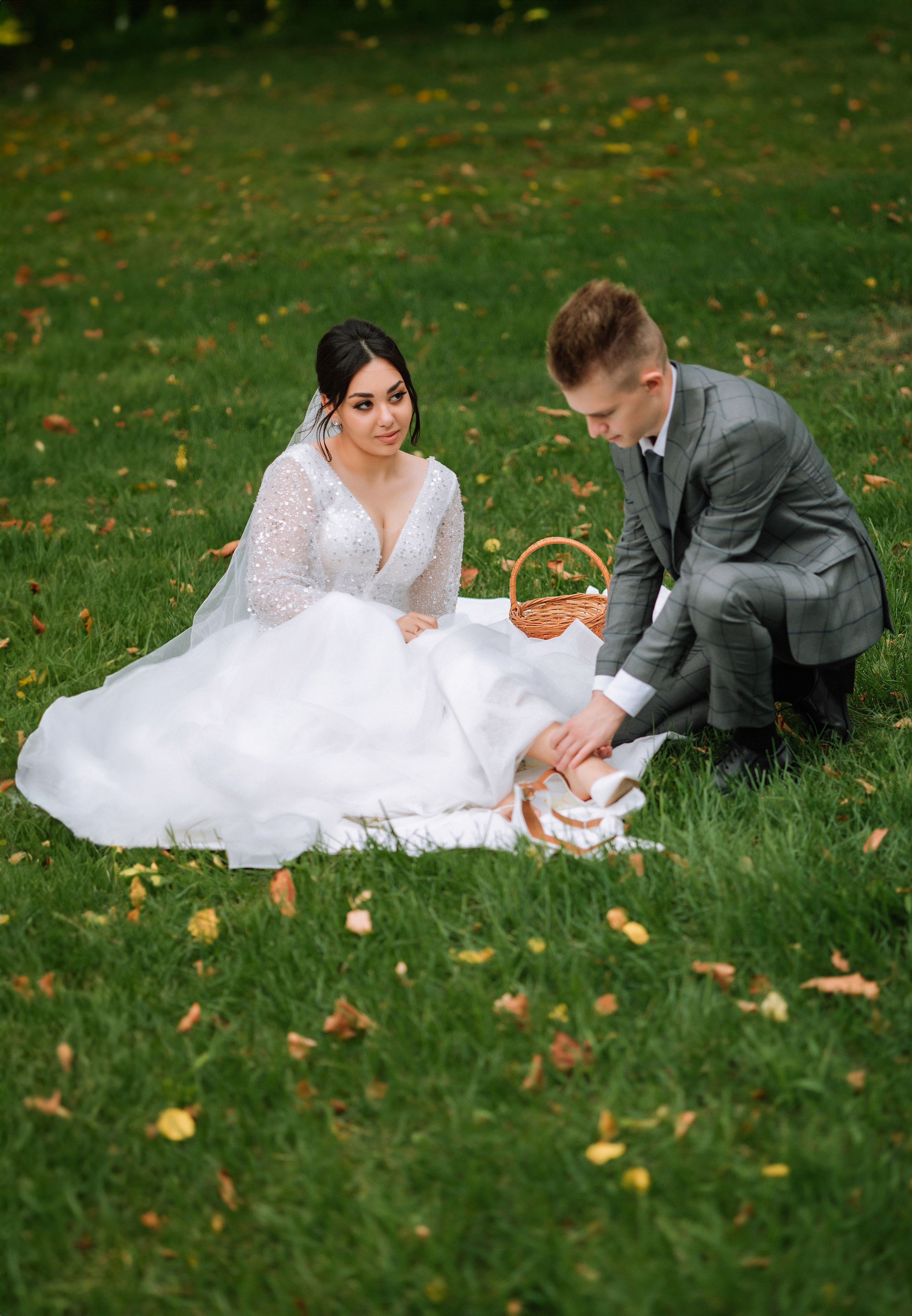 Свадебная фотосессия в Серпухове Дмитрия и Диноры. Выпускные альбомы в Серпухове