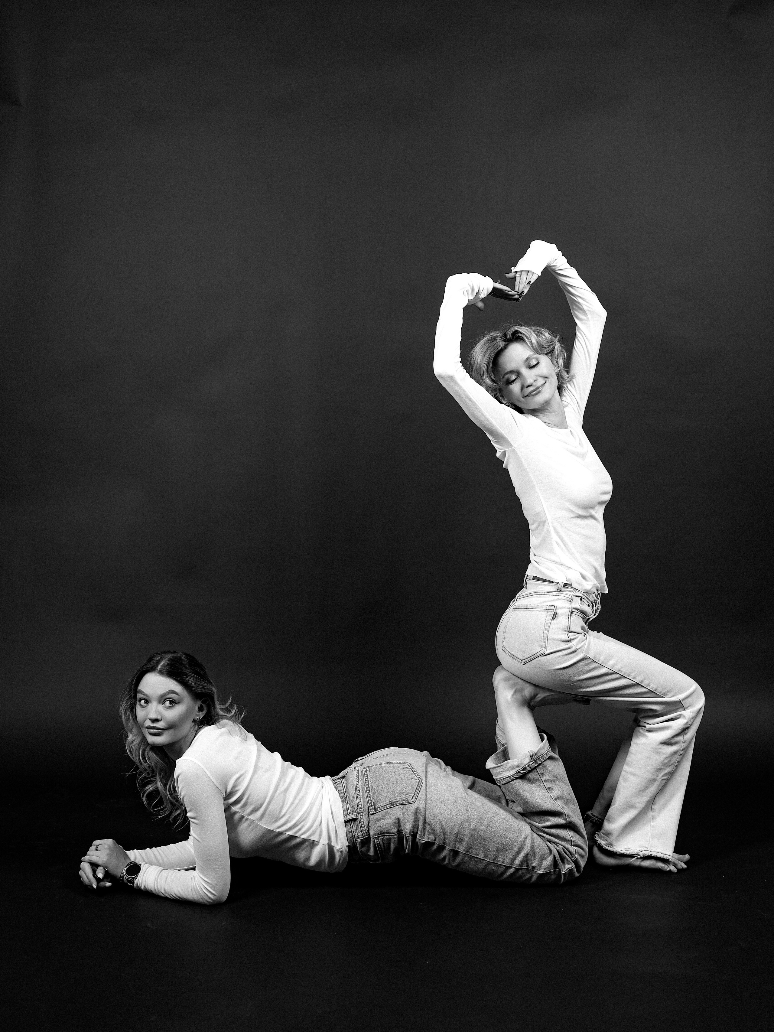 Дарья и Анна. Фотостудия без фотографа Чехов. Первая студия автопортрета в Чехове