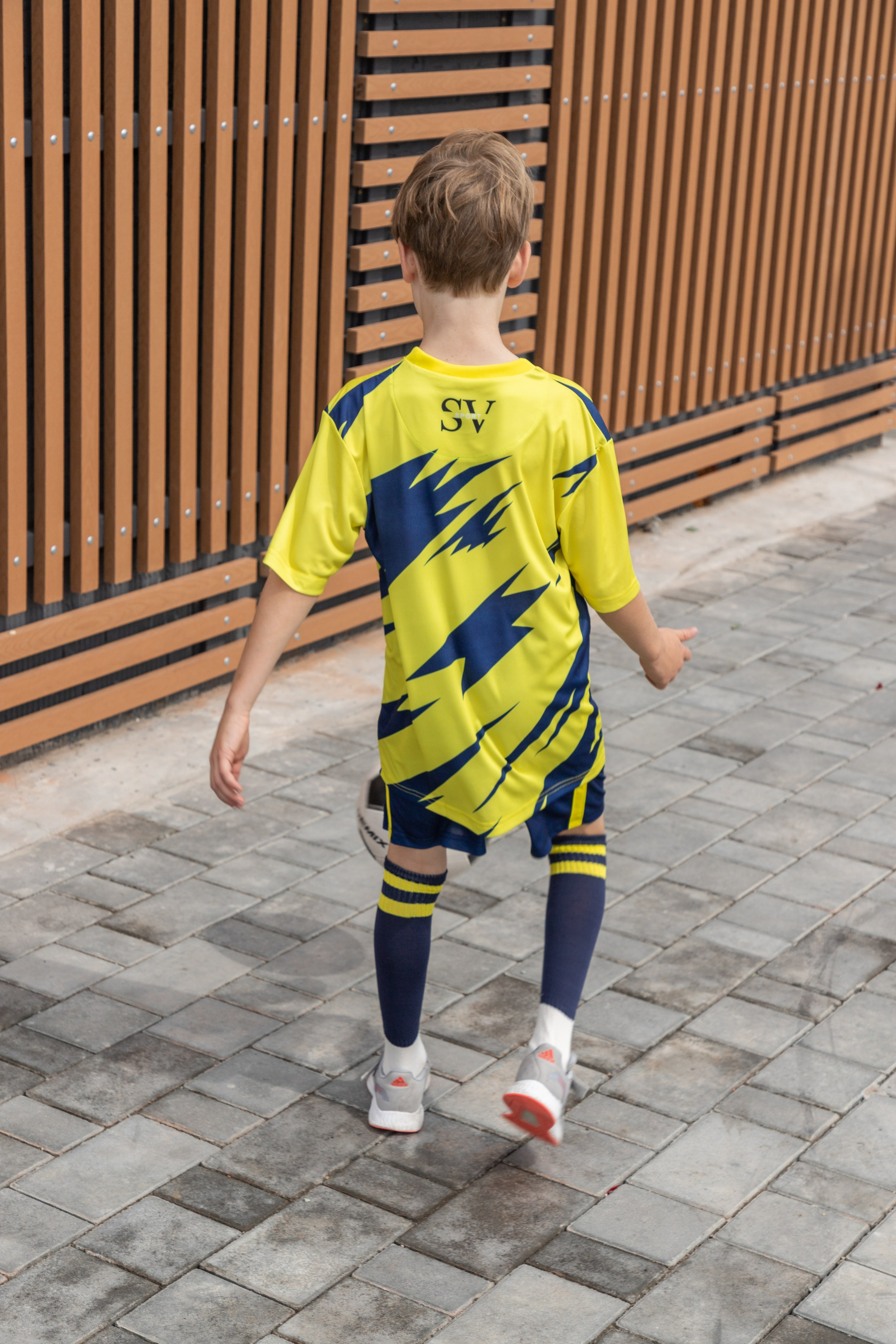 Футбольная форма. Фотограф Денис Лесковский (Тюмень)