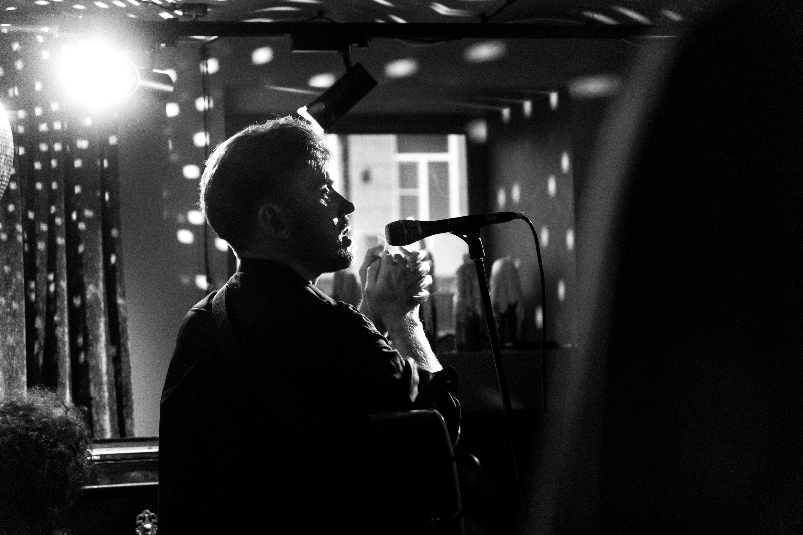 Концерт группы Тони Мак в кабаре Шум. Фотограф в Санкт-Петербурге Ибрагимова Алина