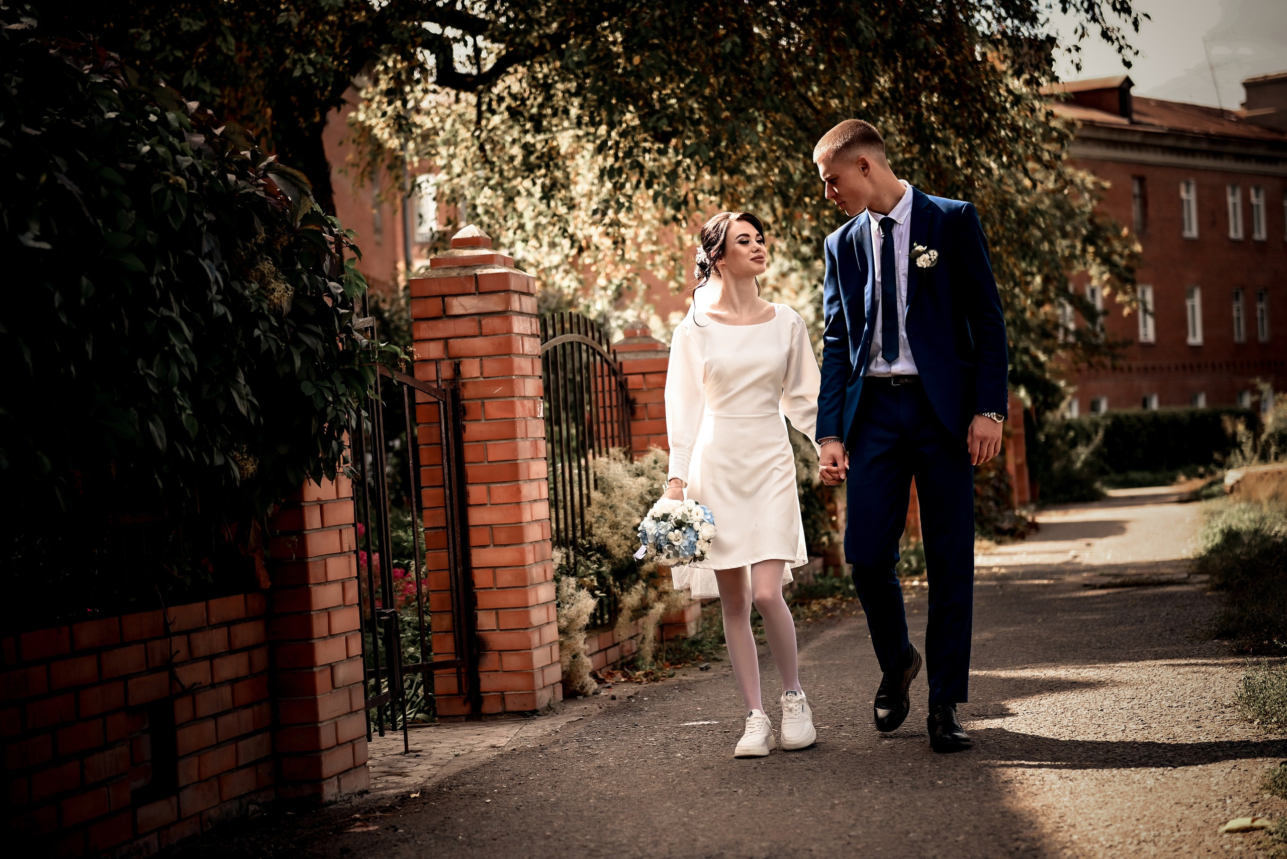 Небольшая часть фото со свадебной съемки Алексея и Даши. Свадебный, семейный, детский, контент фотограф в Омске Максим Ильин