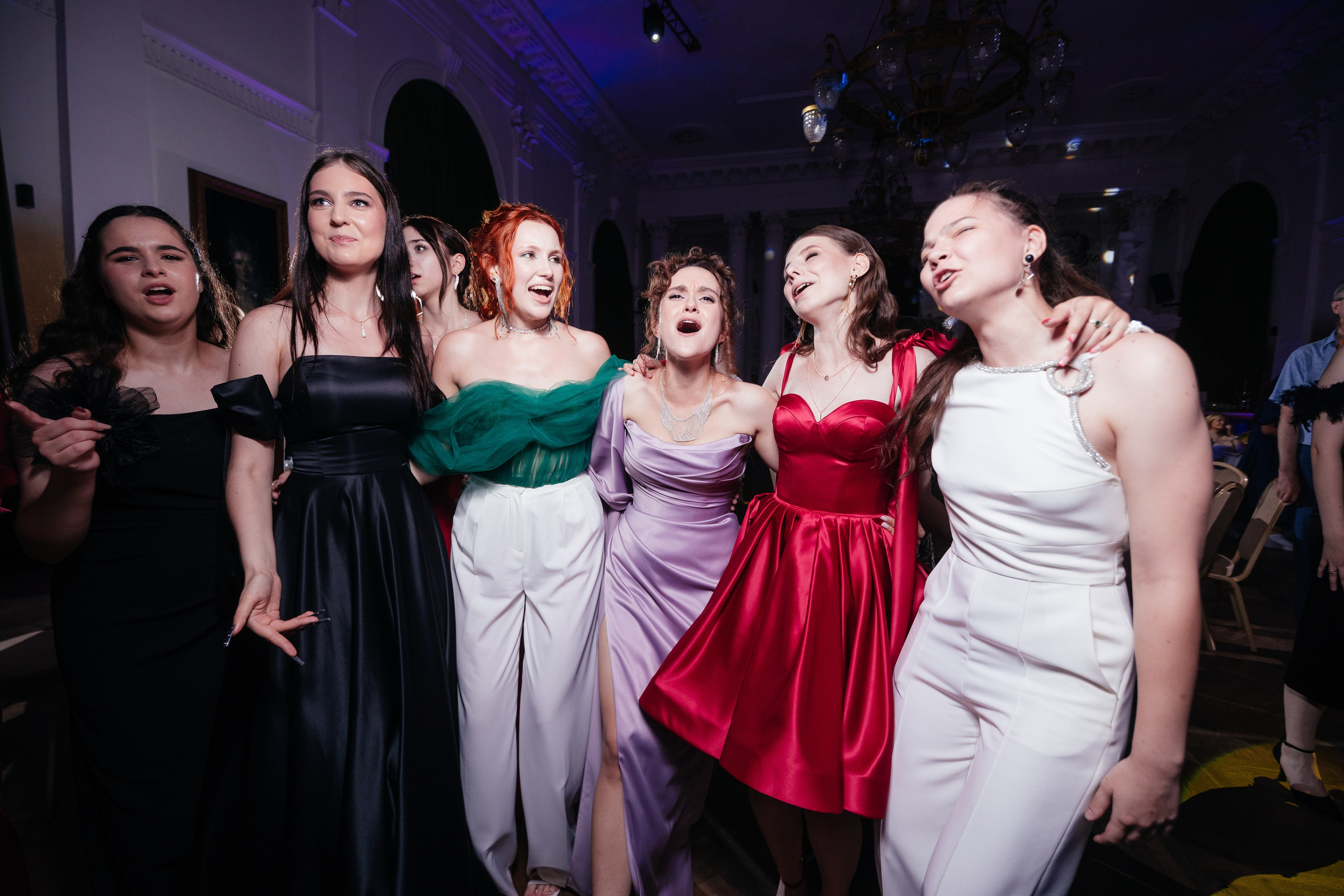 Выпускной 11 класс. Фотограф Крохин Олег