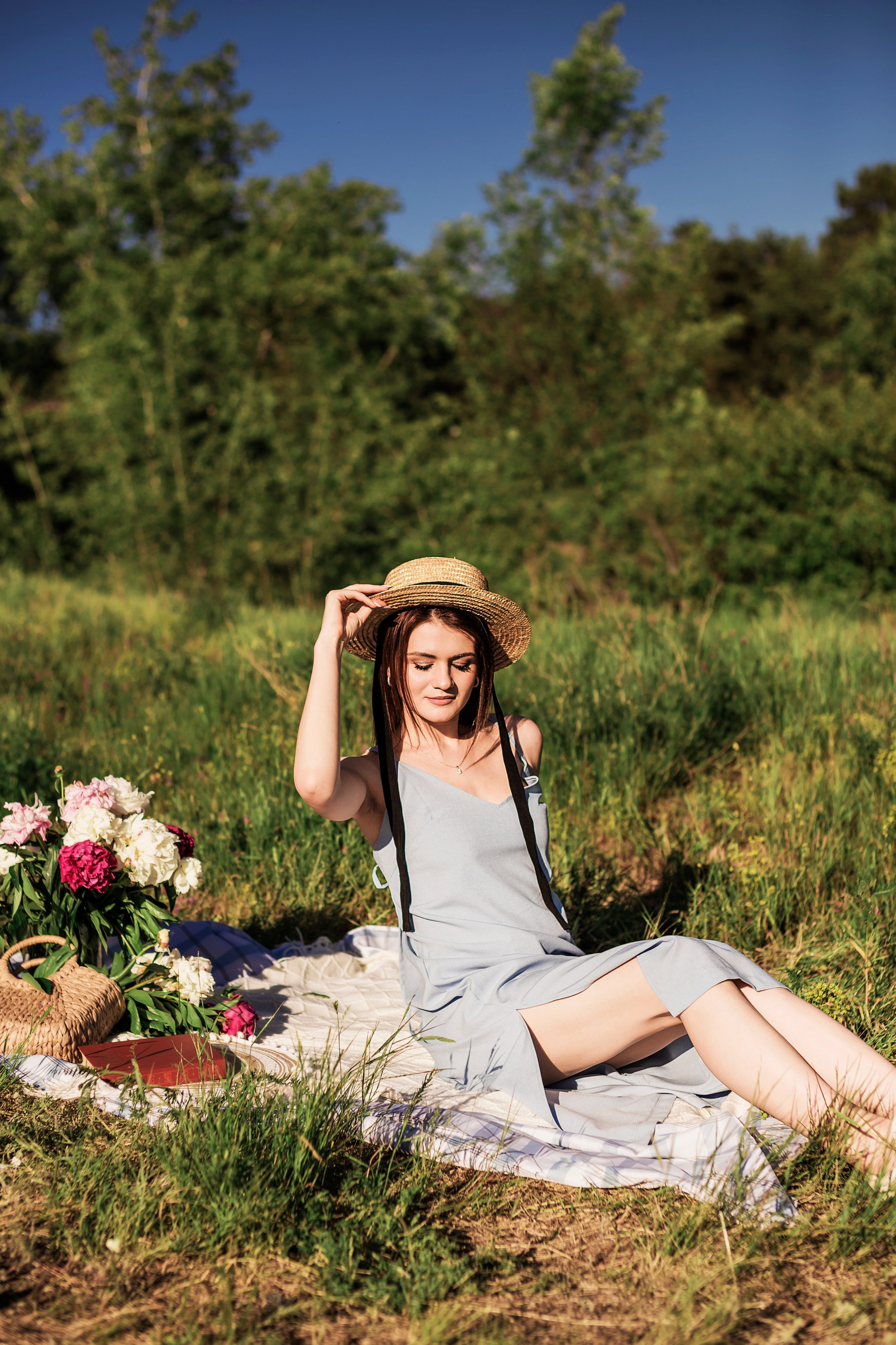 Фотосессия с пионами. Семейный фотограф в Саратове