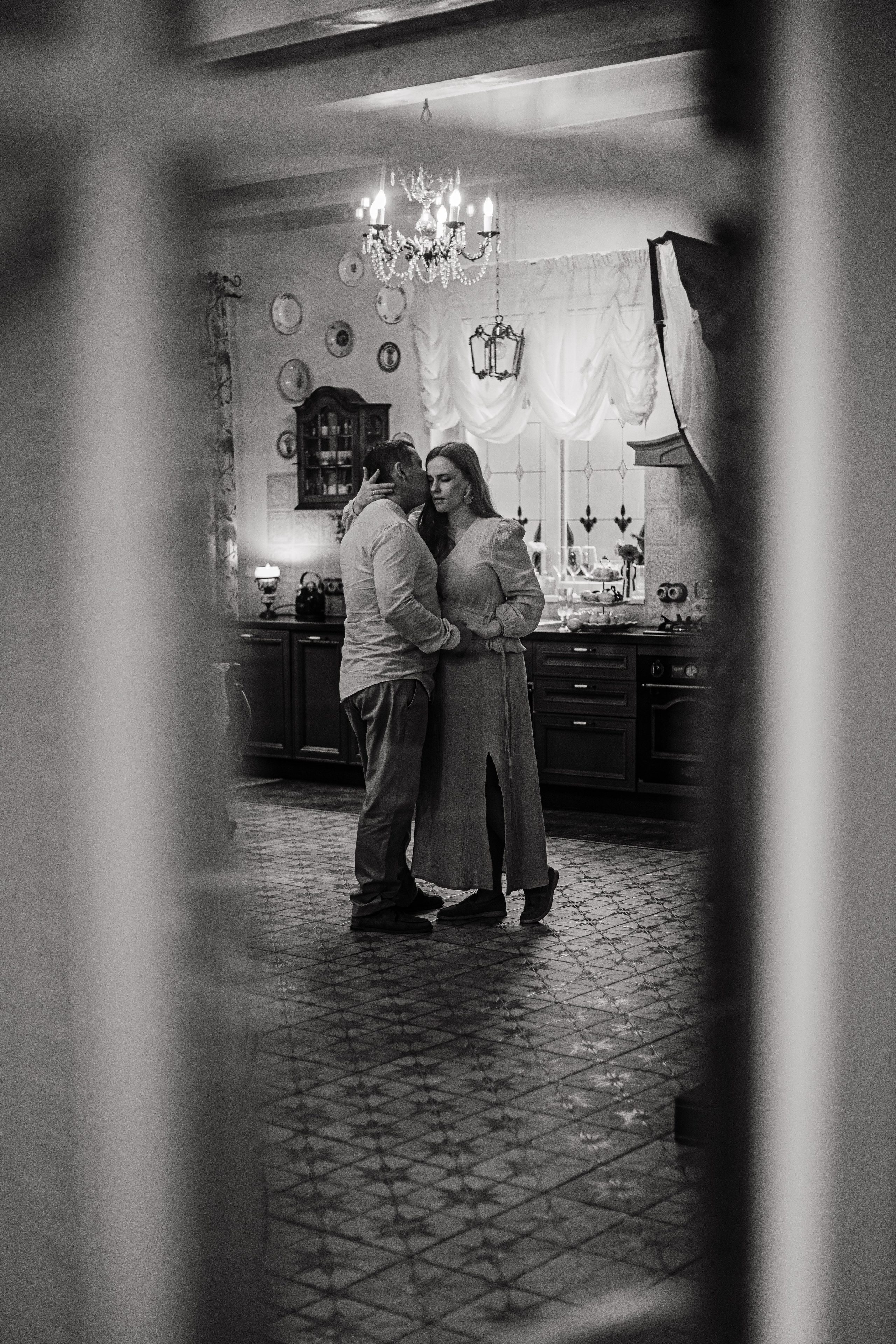 На фото уже трое…. Свадебный и репортажный фотограф рилсмейкер Москва Сочи Виктория Славнова