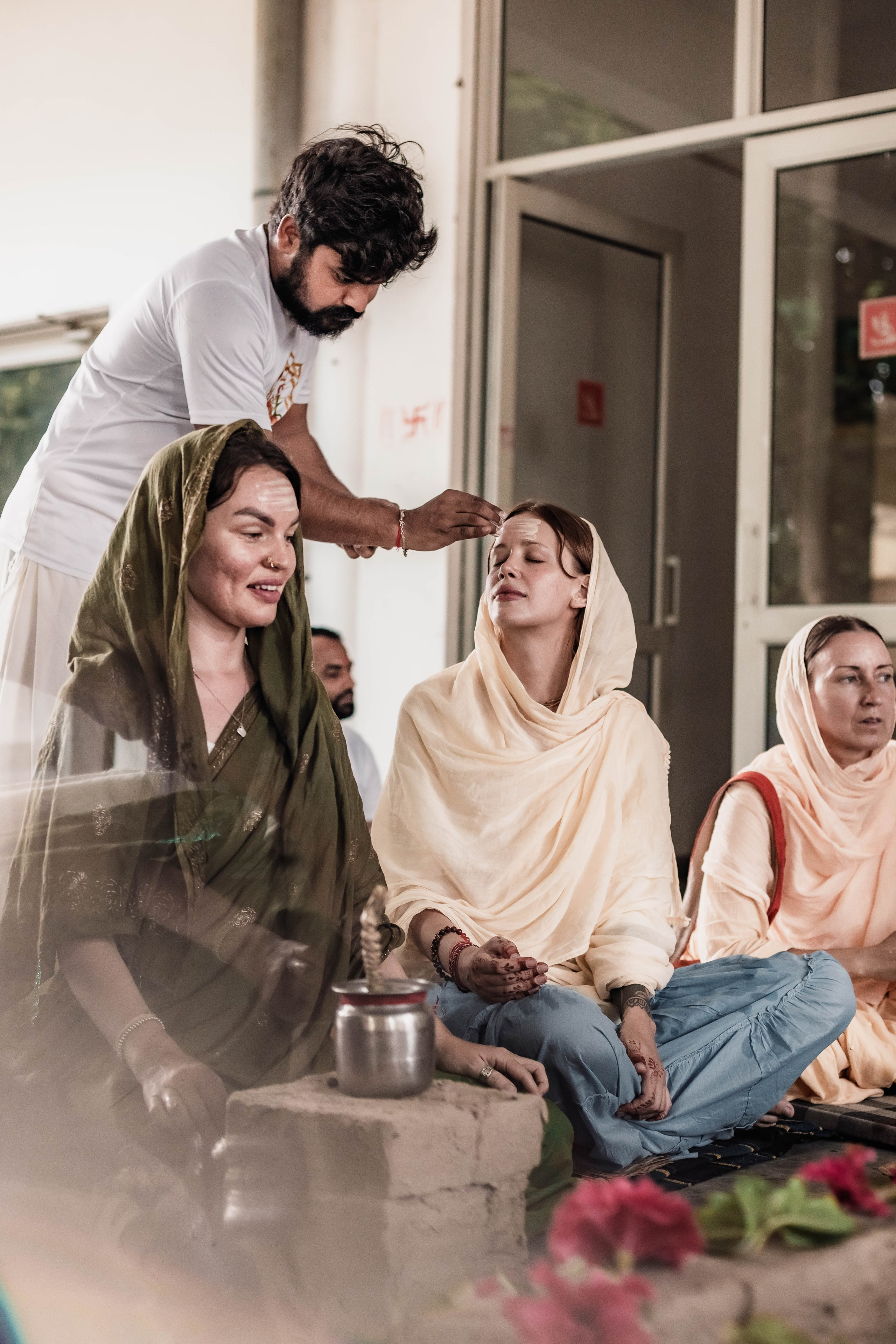 Pitri Paksha yagyas & poojas Devraha Baba ji ashram. Mariam Bagdasaryan