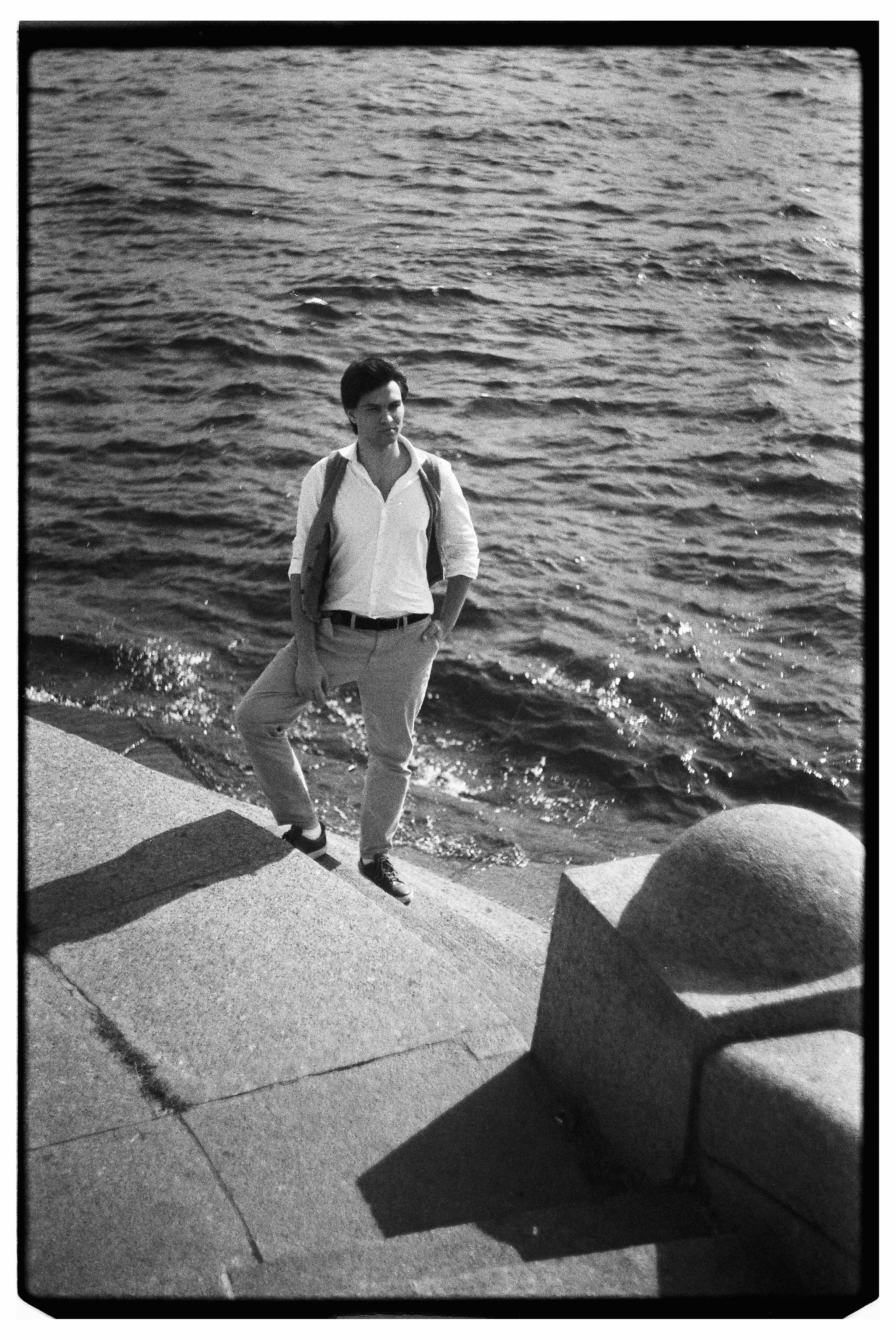 Прогулочная фотосессия на плёнку для Михаила в Санкт-Петербурге. Светлана Гопанюк. Портретный фотограф. Санкт-Петербург. СПб