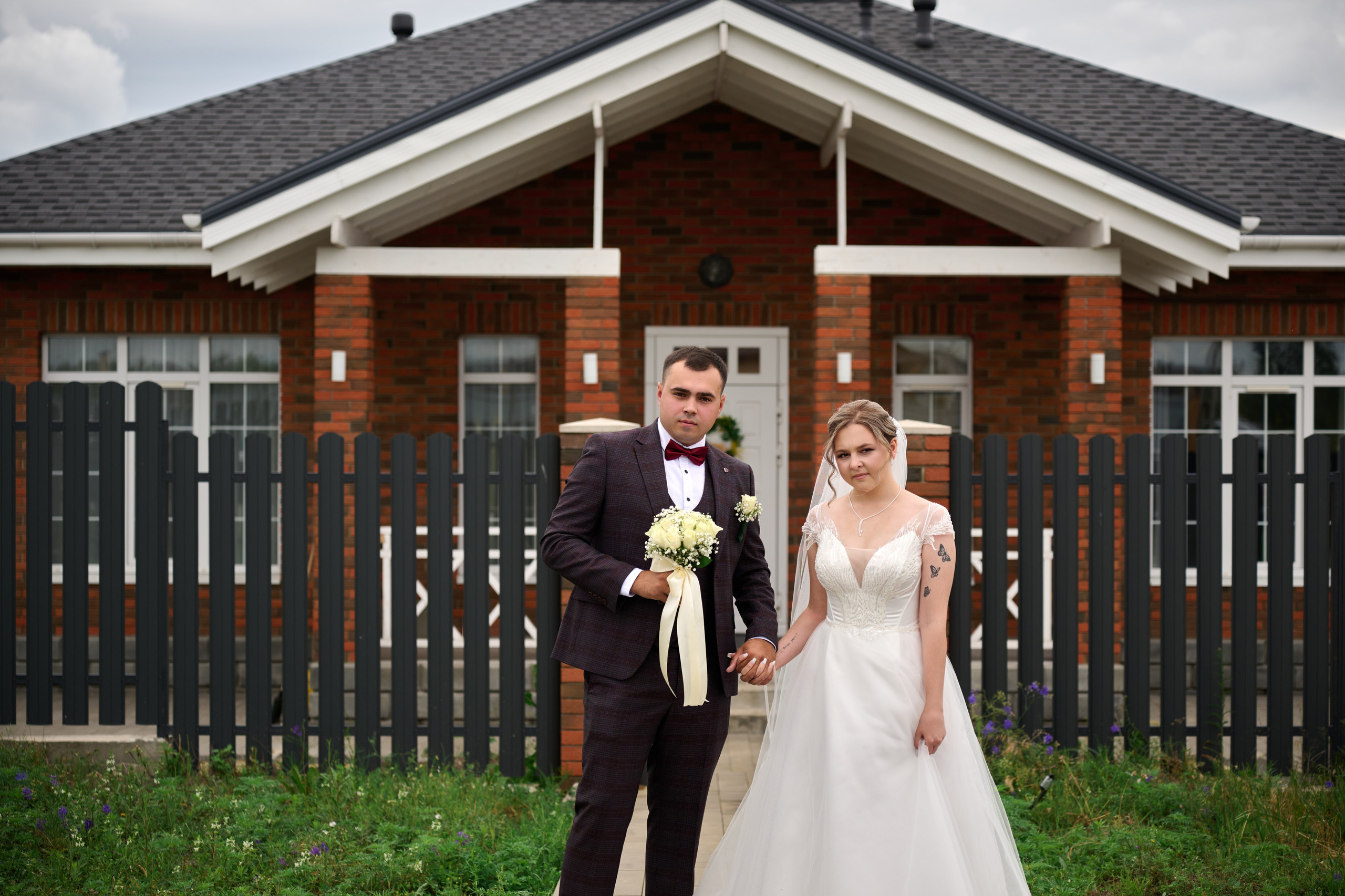 Свадебная фотосессия Ильи и Евгении в Старом Осколе. Профессиональный фотограф Старый Оскол, Губкин — свадьба, венчание, крещение, юбилей и день рождения