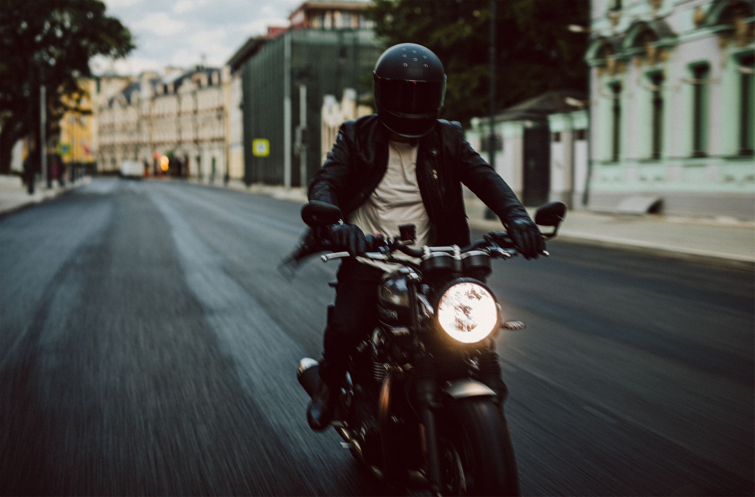 Виталий Кривцов Профессиональный репортажный фотограф сниму ваше мероприятие стильно, эмоционально и креативно. Репортажный, event, концертный и backstage фотограф из Москвы Виталий Кривцов