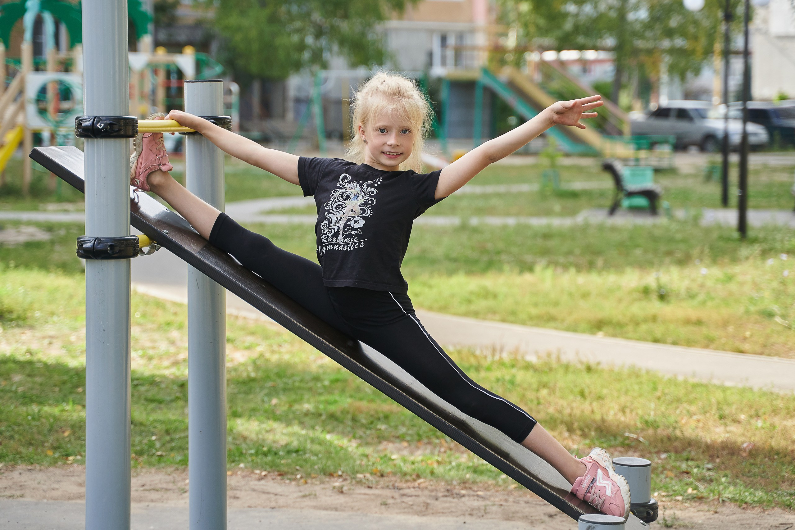 Спортивная фотосессия гимнасток и танцоров в Заволжье. Фотограф в Заволжье Алексей Шабалин