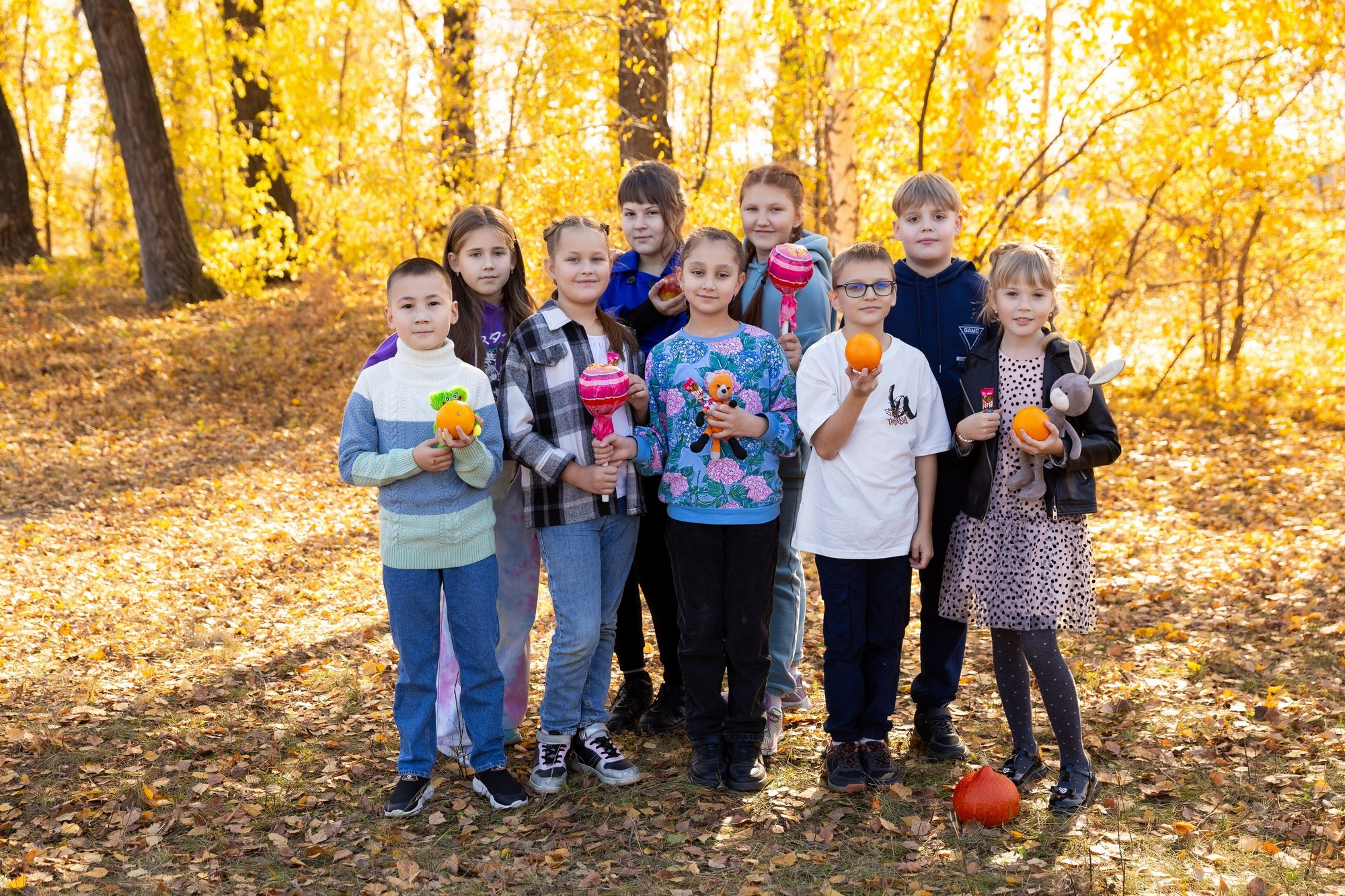 Осенняя фотосессия для 4 класса лицея № 12. СИГМА | Студия выпускных альбомов Красноярск