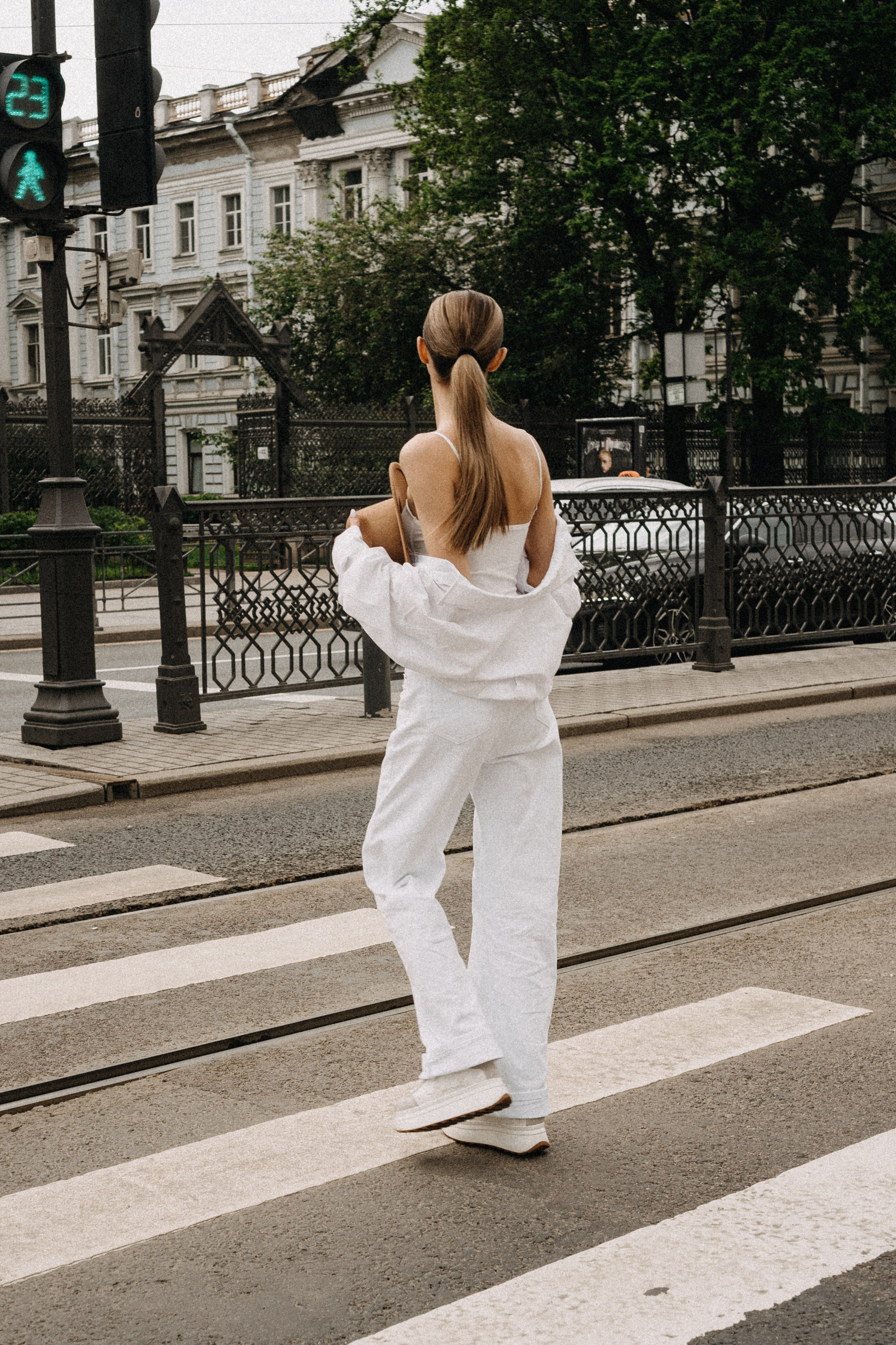 МЫ ГУЛЯЛИ ПРО КРЫШАМ ПИТЕРА. Профессиональный фотограф, Санкт-Петербург — Виктория Богомолова