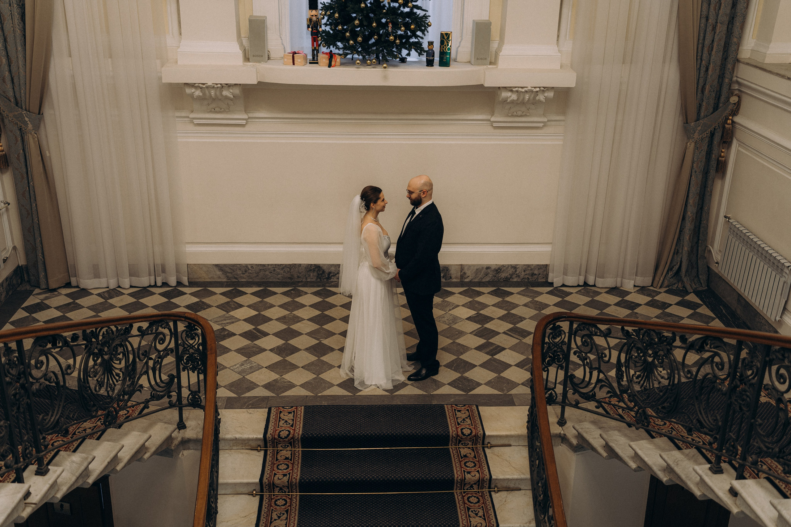 СВАДЕБНАЯ СЬЕМКА ВО ВТОРОМ ДВОРЦЕ (ДЕКАБРЬ) ТАКЖЕ СЬЕМКА В СТУДИИ НА ЧЕРНЫШЕВСКОЙ. Профессиональный фотограф, Санкт-Петербург — Виктория Богомолова