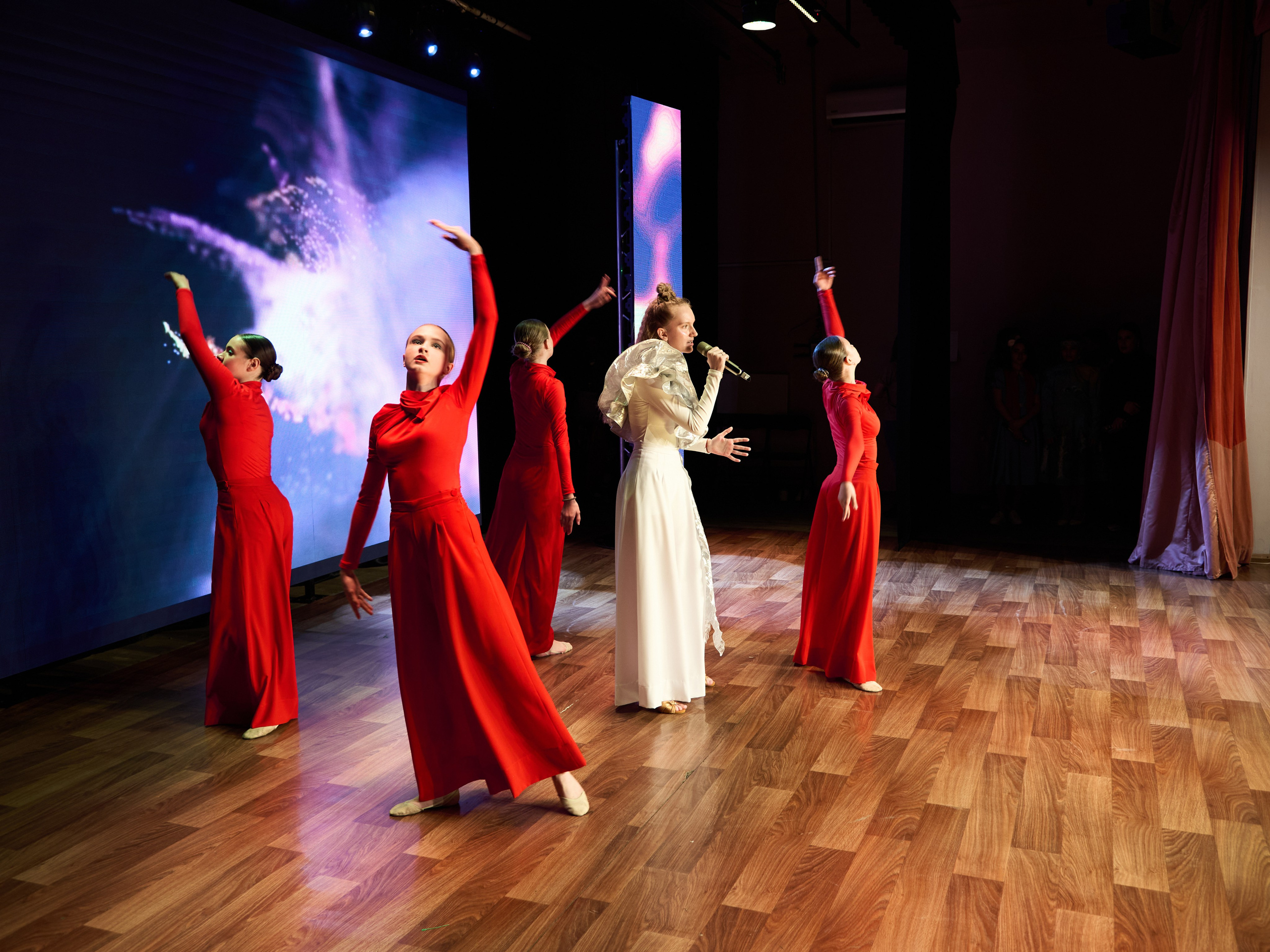 Концерт учащихся ДШИ № 18 «Мы делаем выбор сами». [fXph] Фотограф Масликов Илья. Съёмка мероприятий в Ленинске-Кузнецком