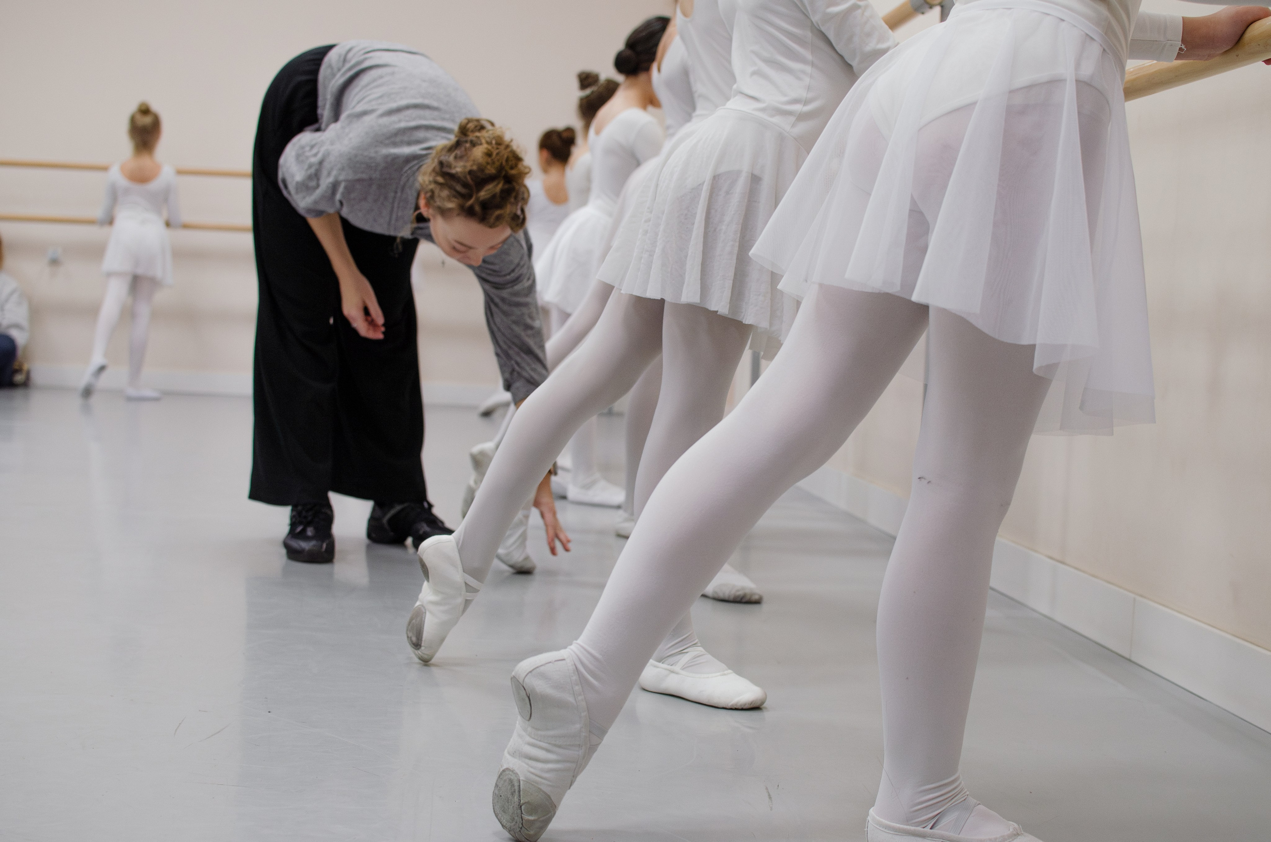 Хореографический коллектив «Русская тройка». Открытый урок младшей группы. Портретный и репортажный фотограф в Санкт-Петербурге Варвара Жукова