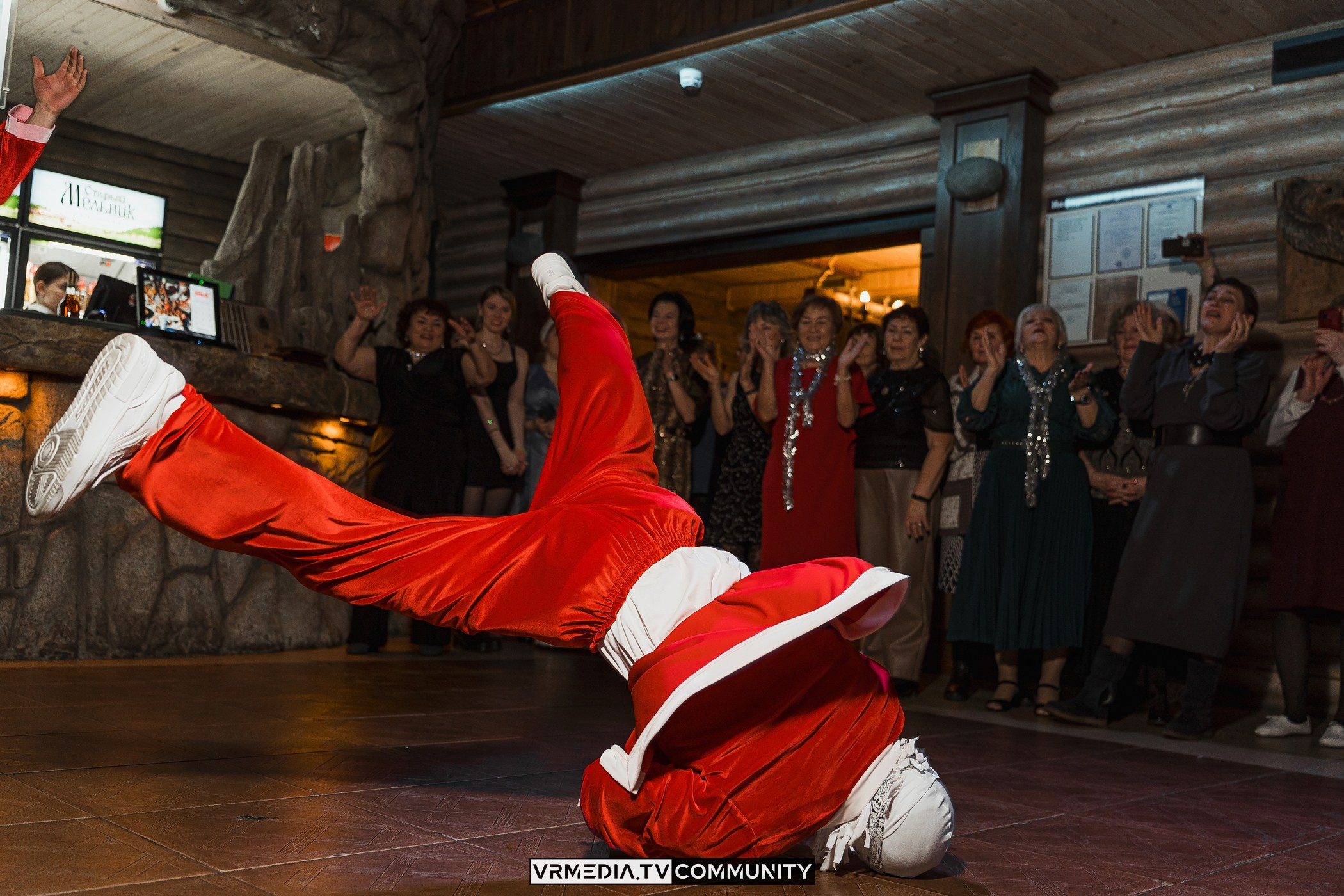 Новогодний вечер у «Петровича»