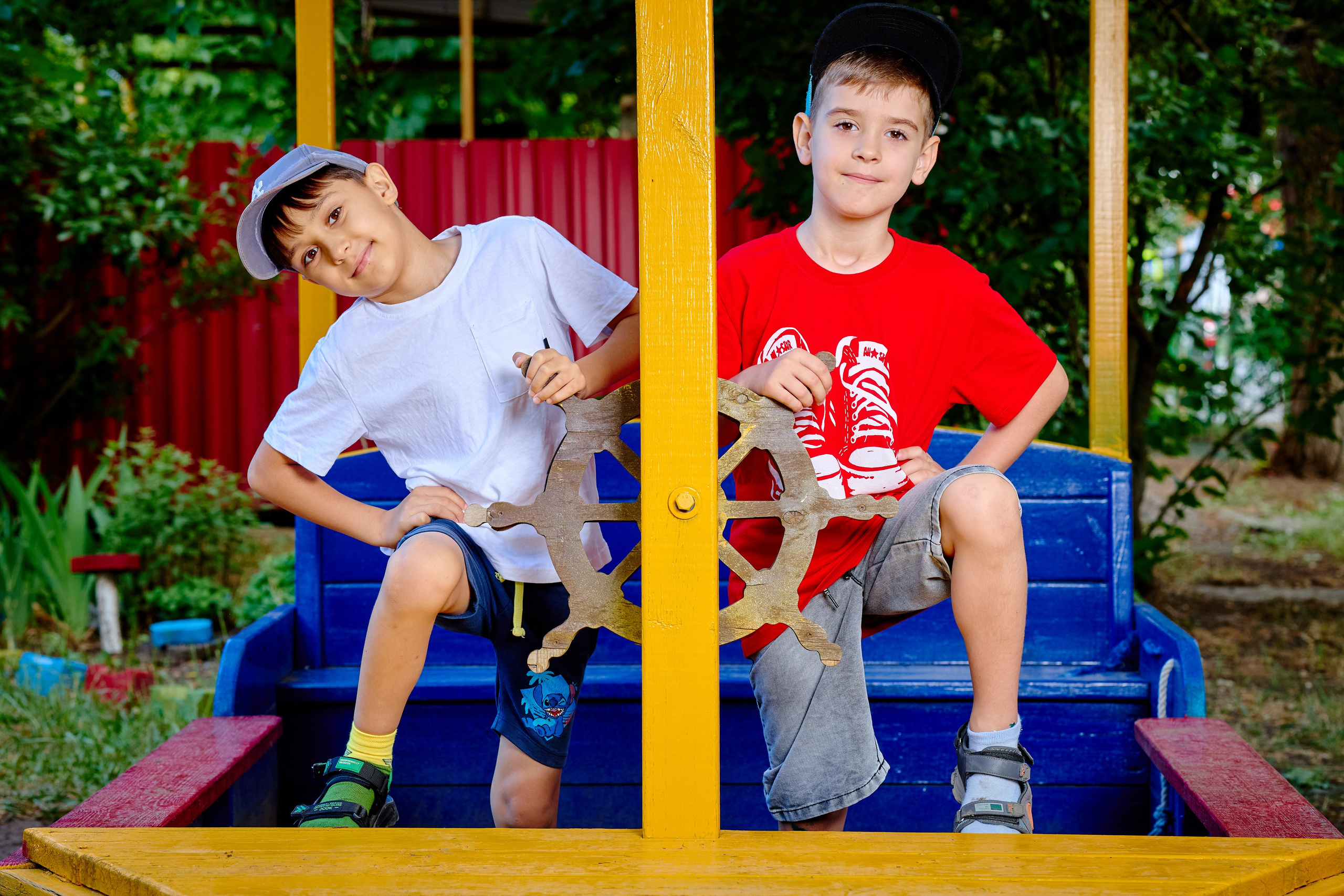 Пример летней съемки в детском саду № 92 Старшая группа Радуга. Фотограф Выпускные альбомы Таганрог Сергей Коробченко