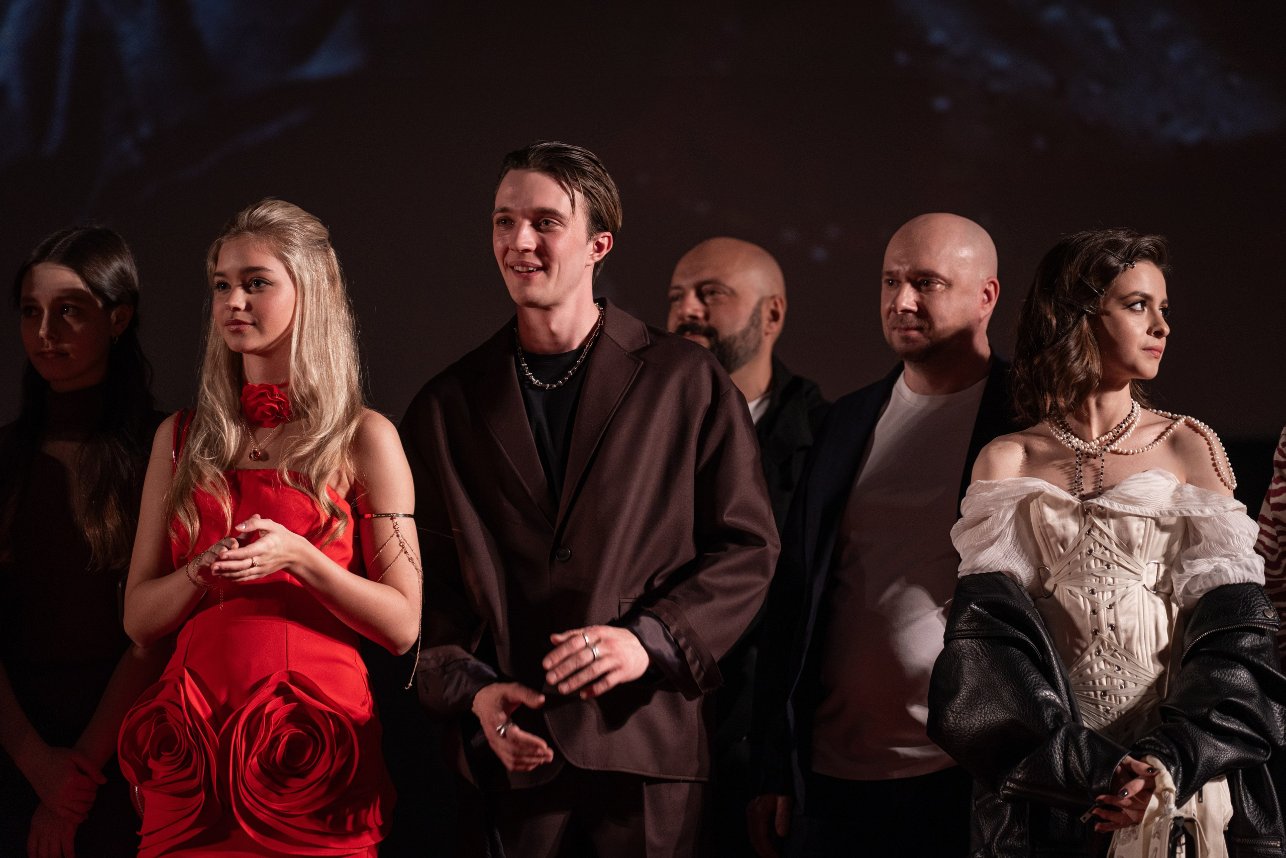 Твое сердце будет разбито. Премьера Твое сердце будет разбито. Фильм Твое сердце будет разбито. Твое сердце будет разбито смотреть. Каро 11 Октябрь