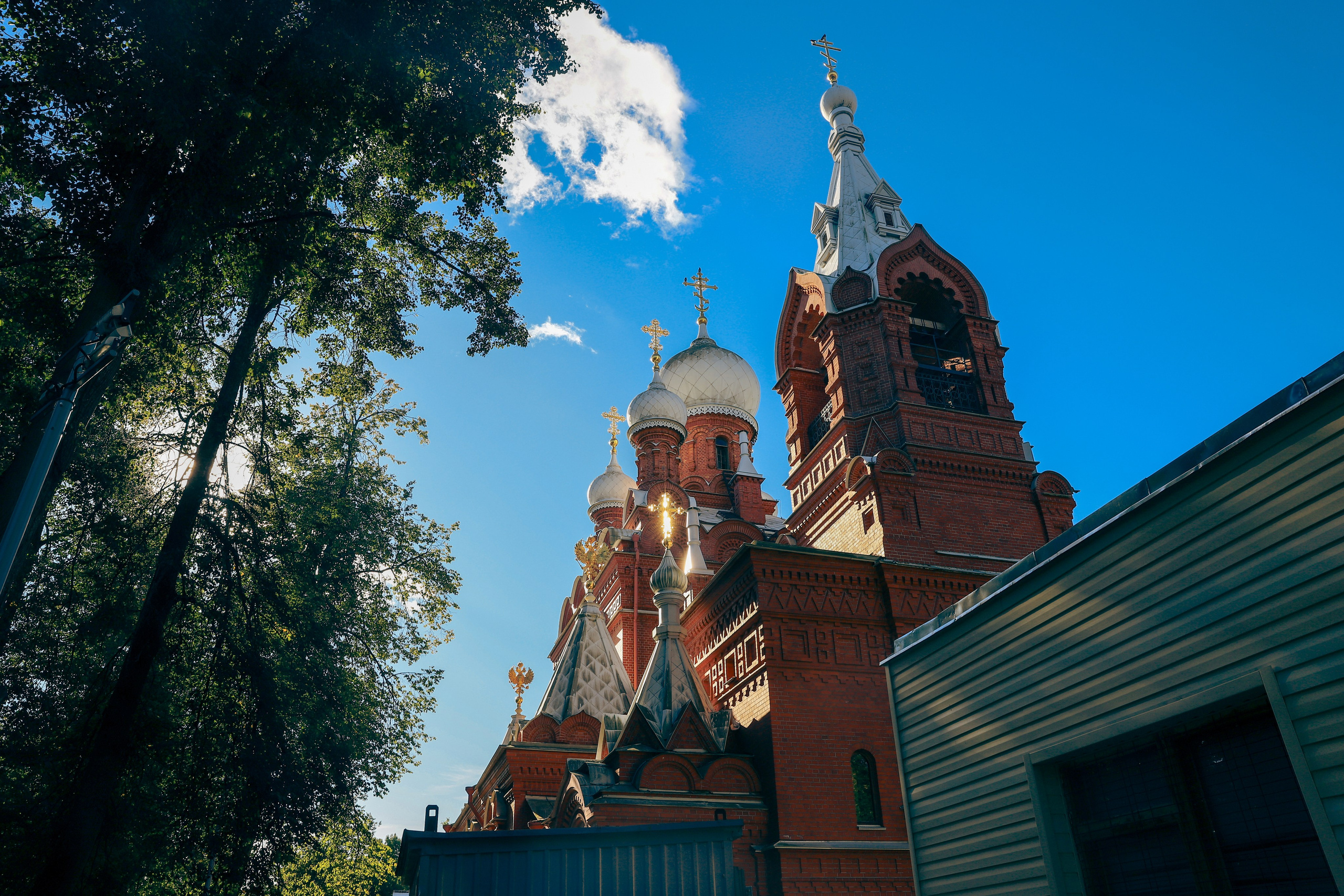 Служба в церкви