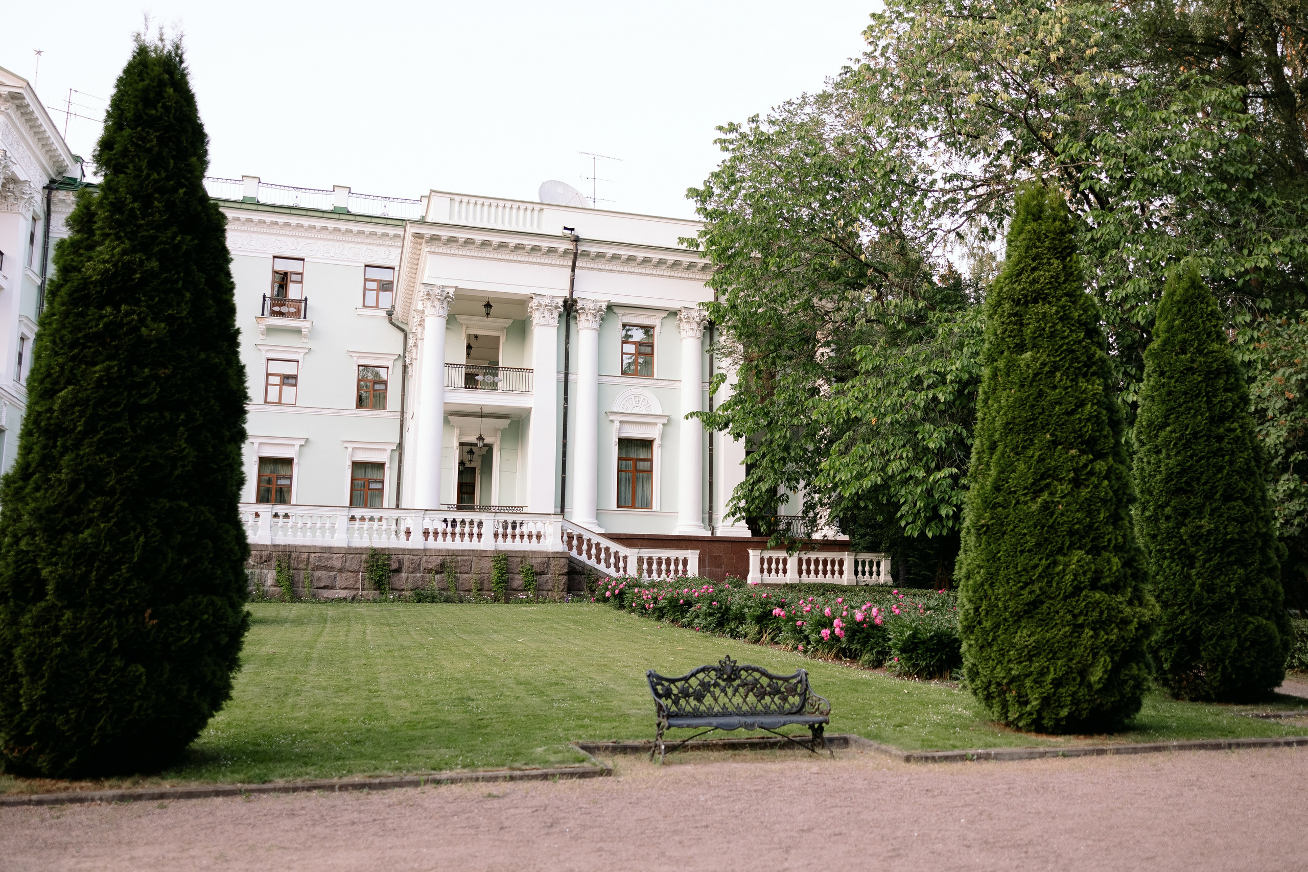 Анастасия и Богдан: усадьба Морозовка. Свадебный фотограф Москва