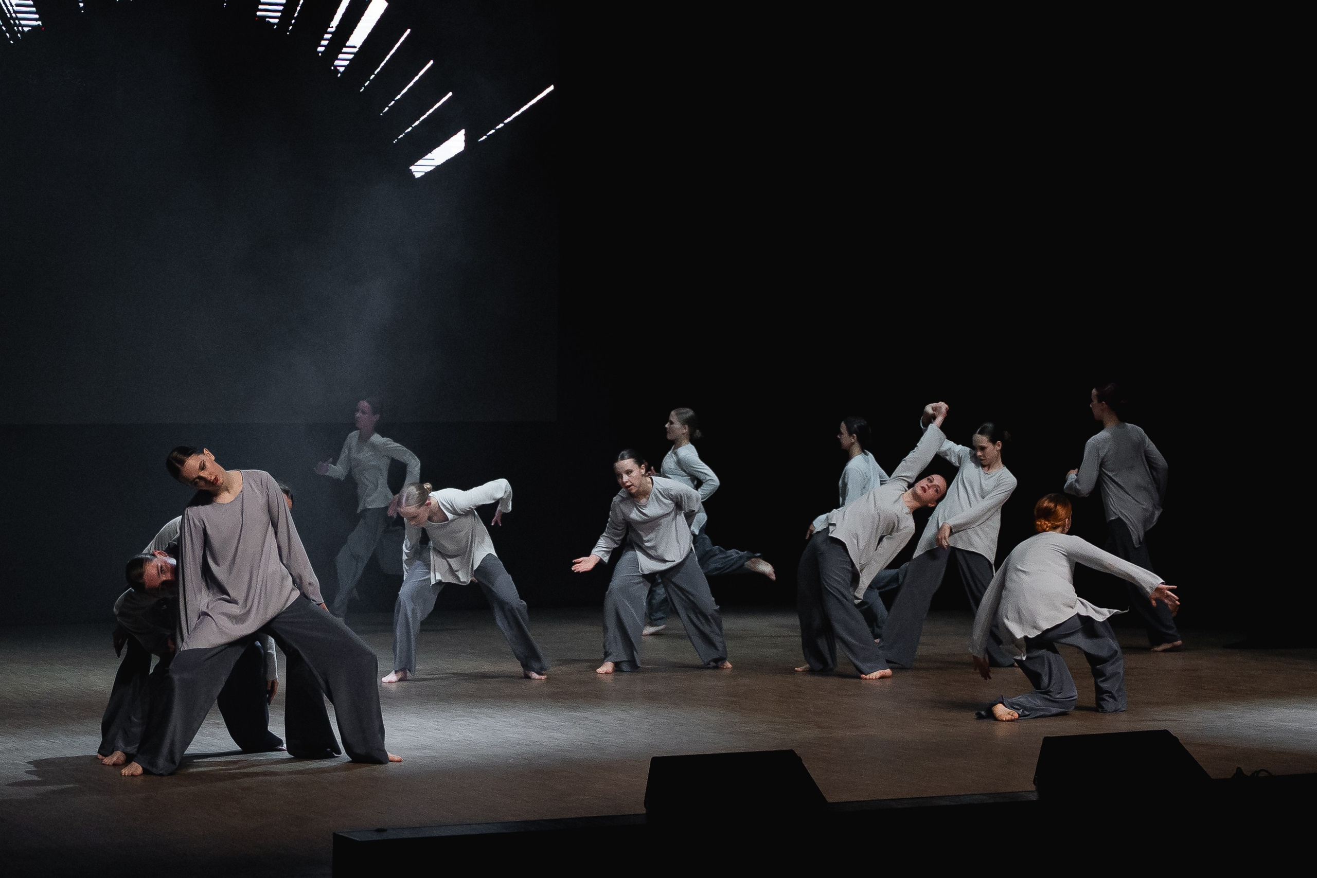 Отчётный концерт танцевально-спортивного клуба «PULSE». Портретный и репортажный фотограф в Воронеже: Анастасия Пузикова