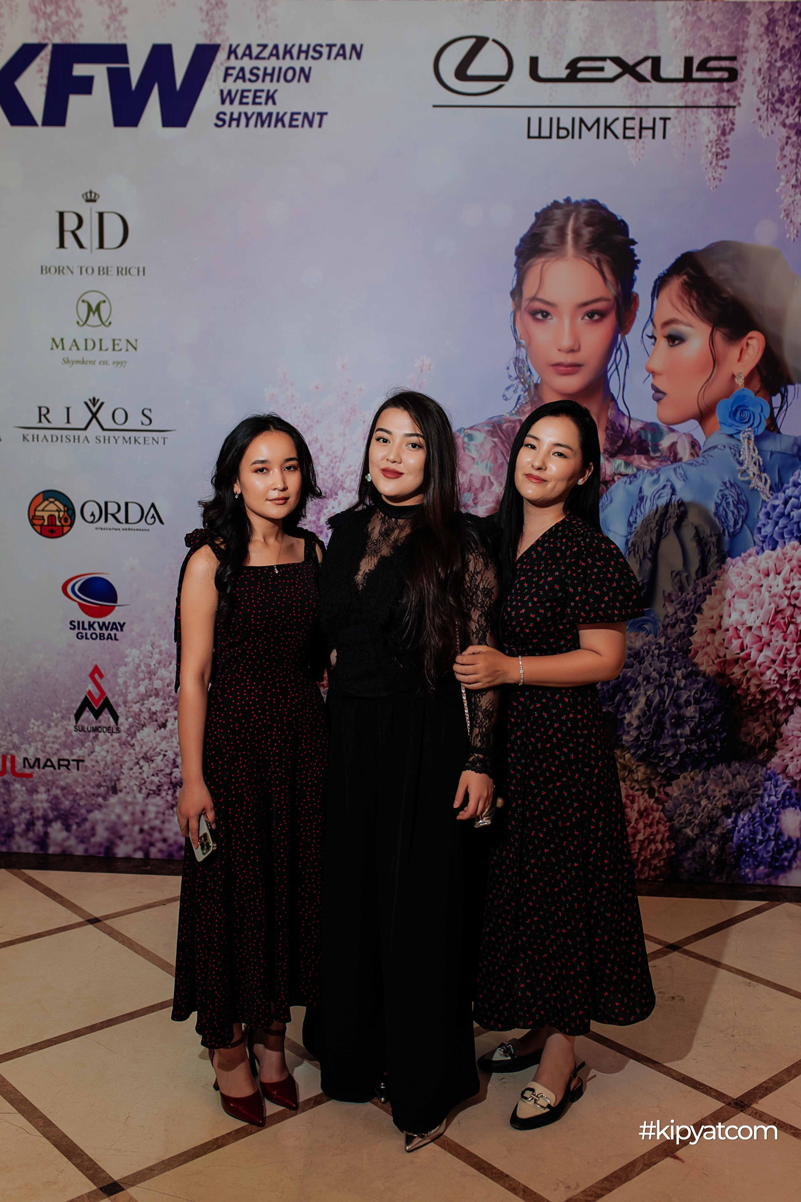 KAZAKHSTAN FASHION WEEK SHYMKENT «11 SEASON». Кипятком Шымкент