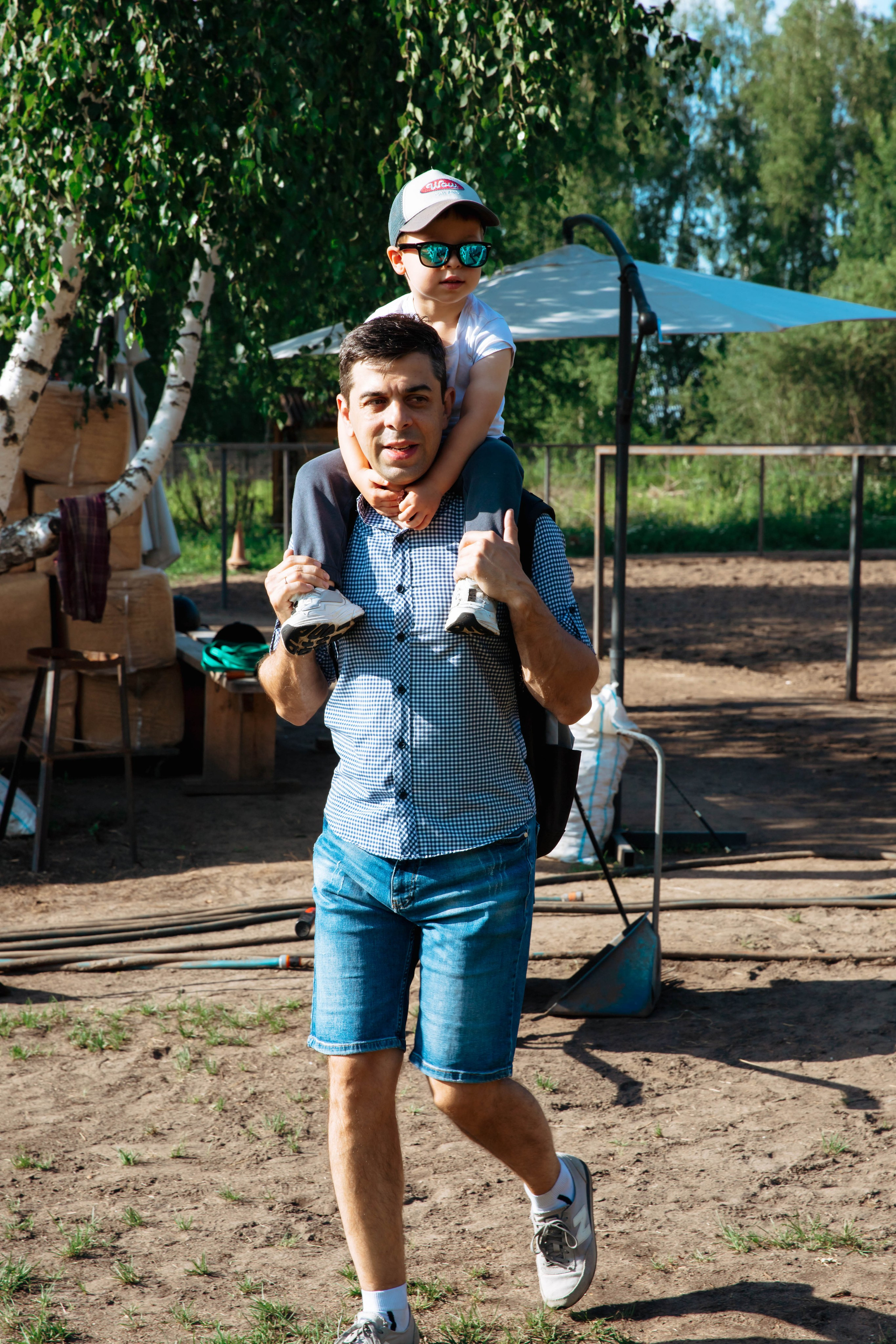 Прогулка на пони. Семейный и детский фотограф. Москва. Пронина Тома