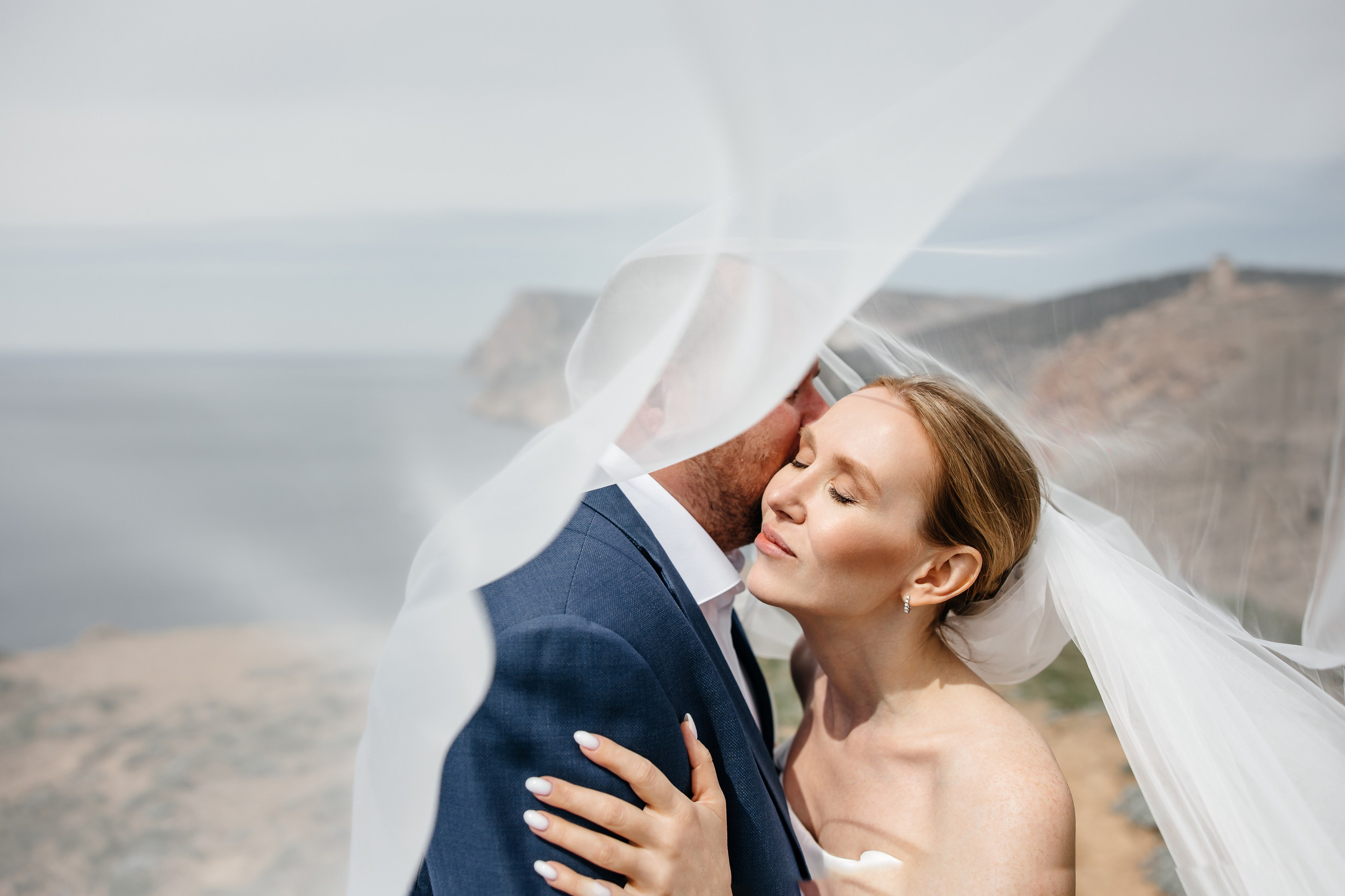 Анонс свадьбы Алены и Алексея. Весенняя Балаклава и Ливадийский дворец. Свадебный фотограф в Крыму и Севастополе Ольга Баскакова