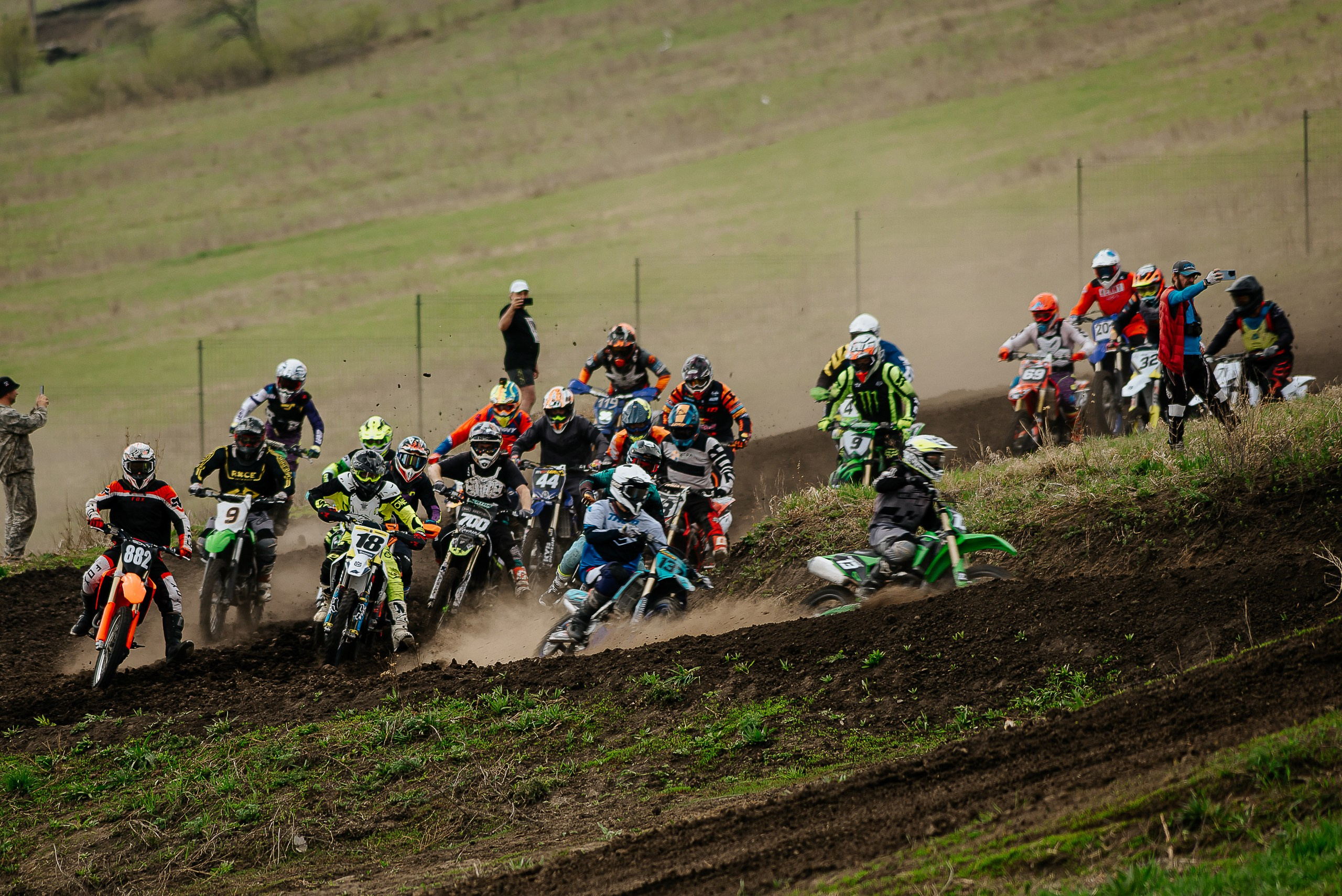 10.05.2024 — Чемпионат Кузбасса по мотокроссу. Репортажный фотограф в Кемерово