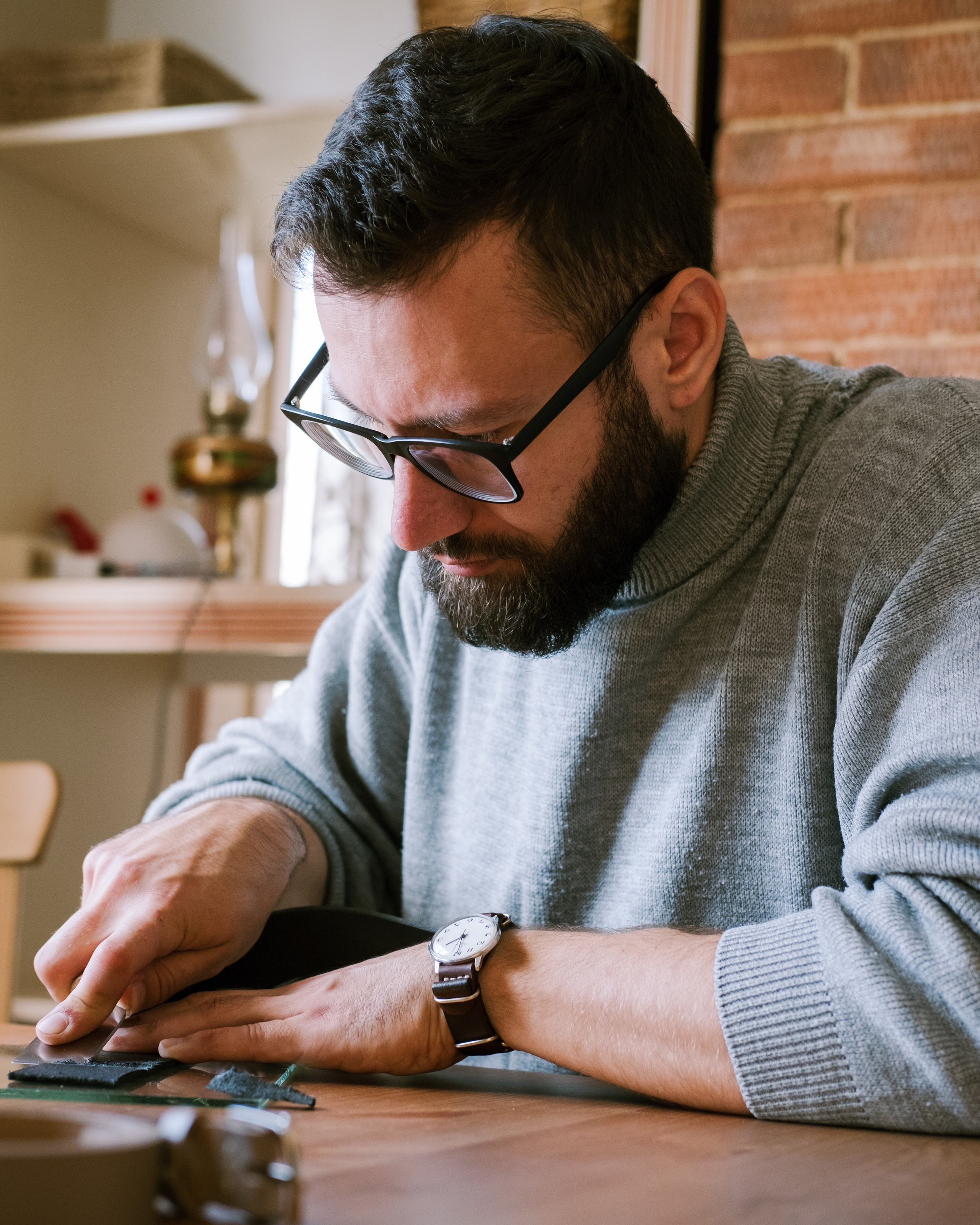 De Facto — кожевенная мастерская. Артём Кузнецов, фотограф, Новосибирск